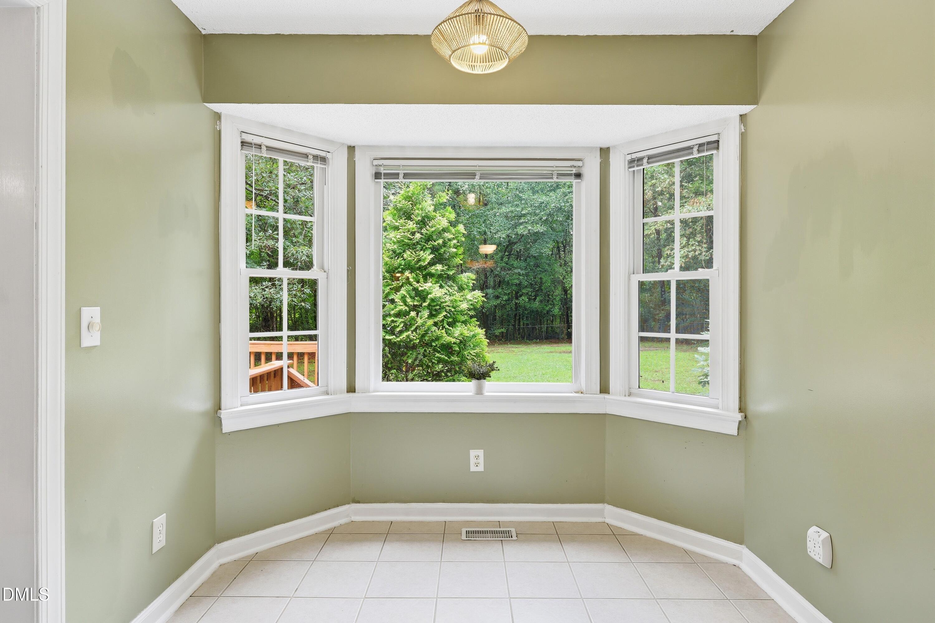 140 Fairway Lane