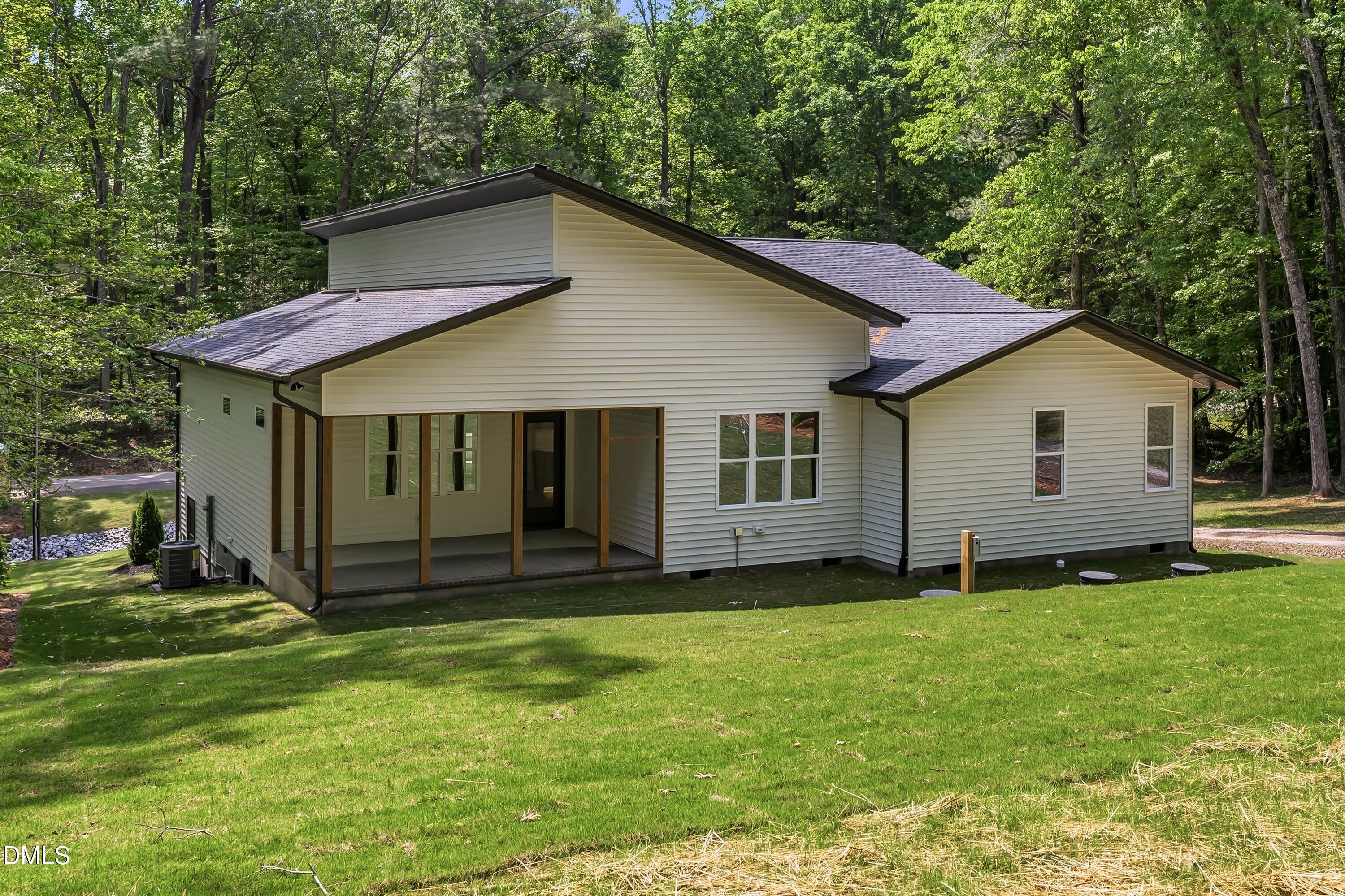 119 Horse Shoe Drive