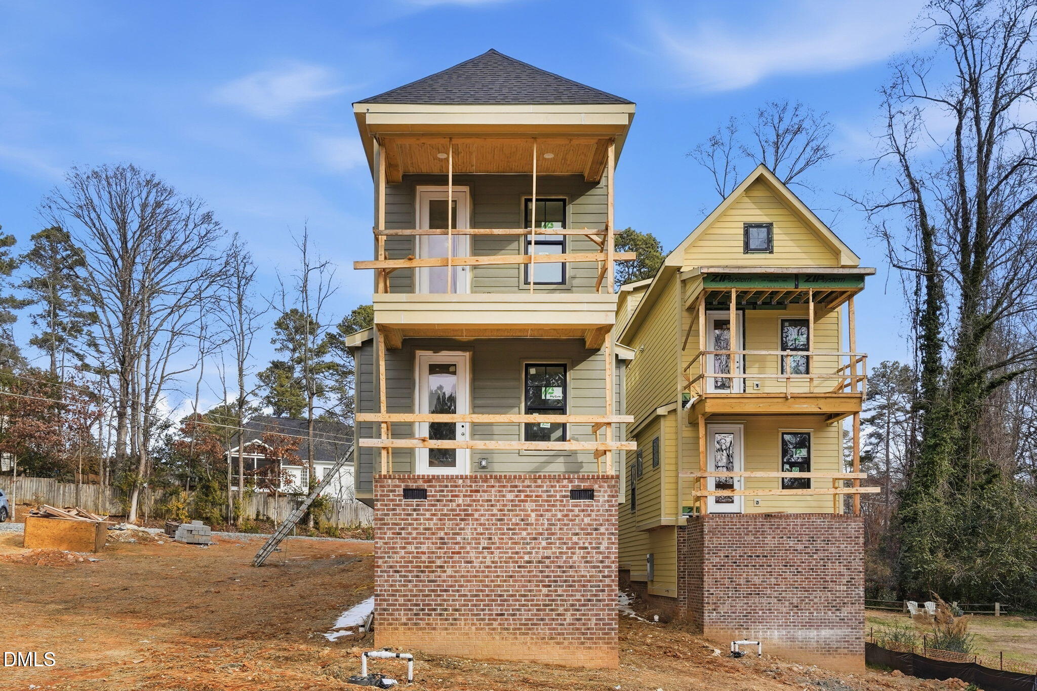 506 W Chatham Street