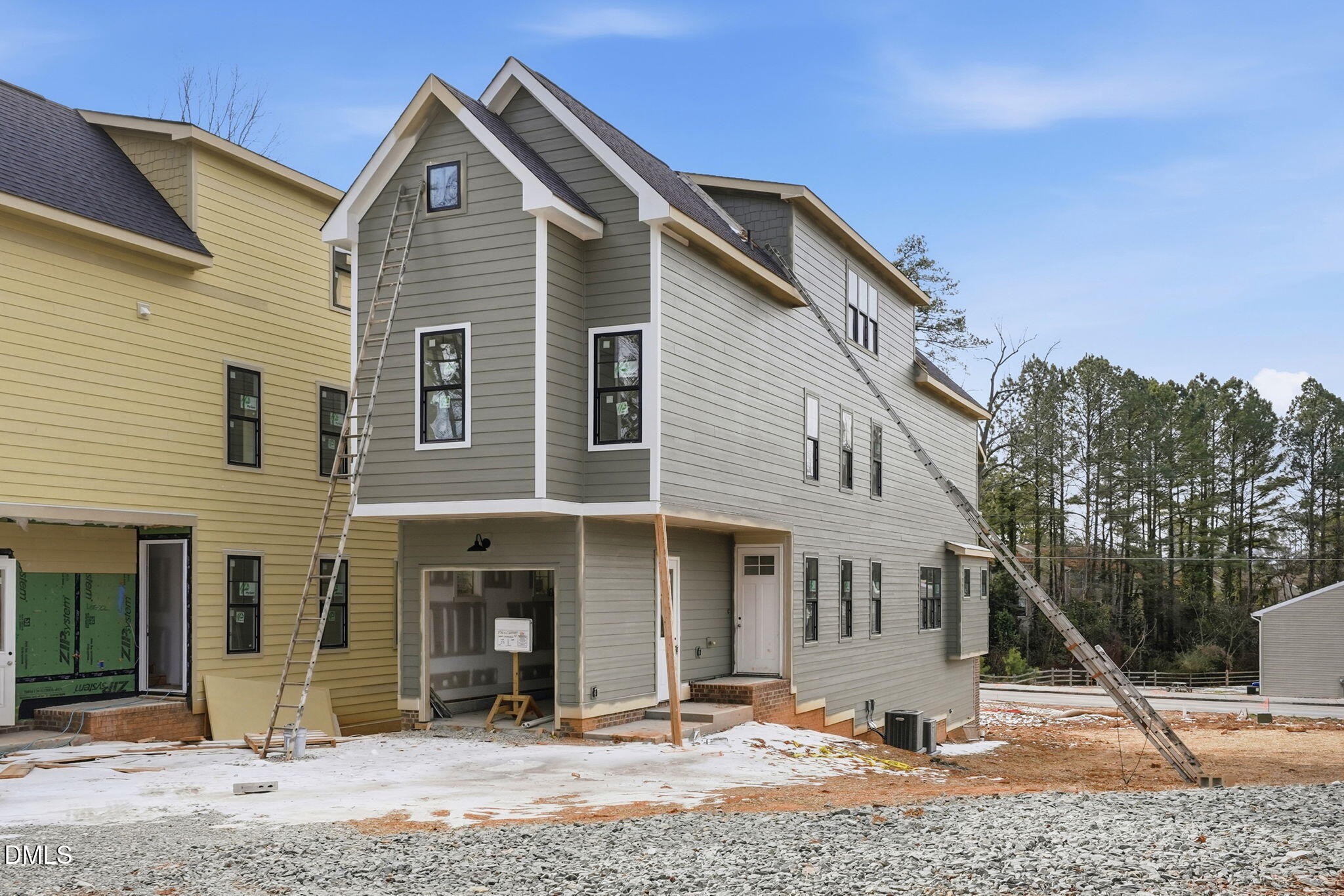 506 W Chatham Street