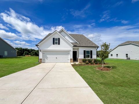 55 E American Marigold Drive 36 Benson NC 27504