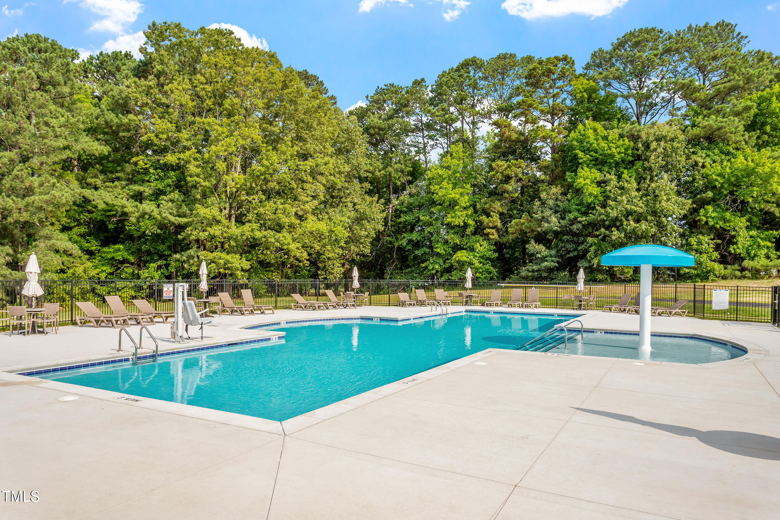 235 N Maple Walk Drive 220