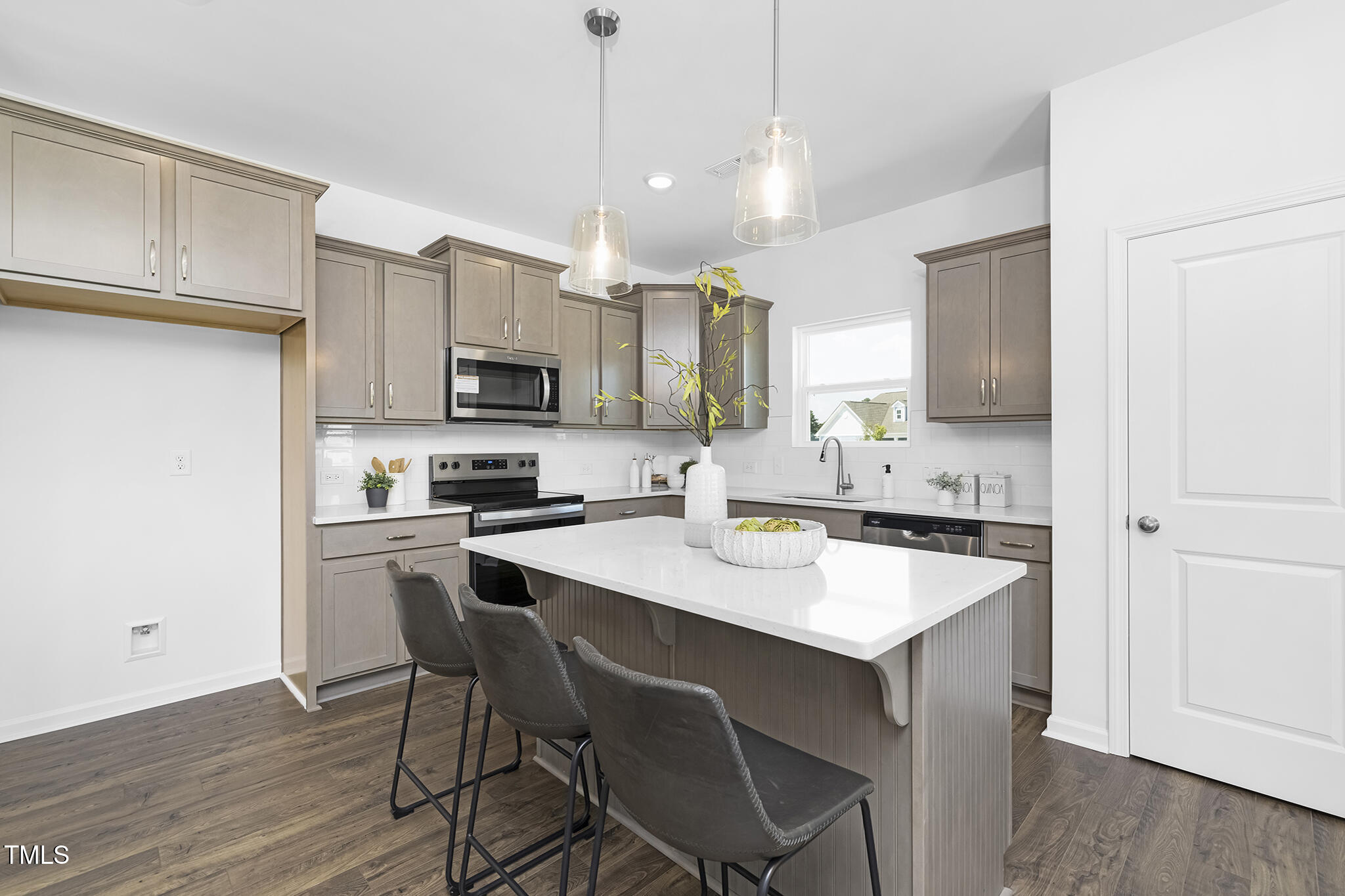 94 Mable Court 16