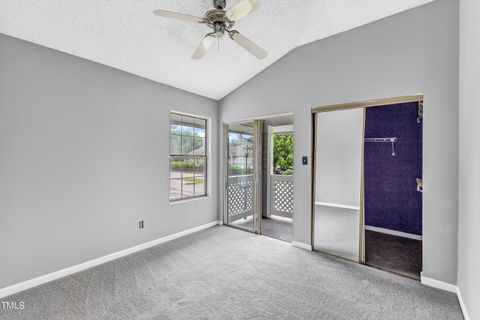 Condominium in Raleigh NC 3810 Grey Harbor Drive 18.jpg