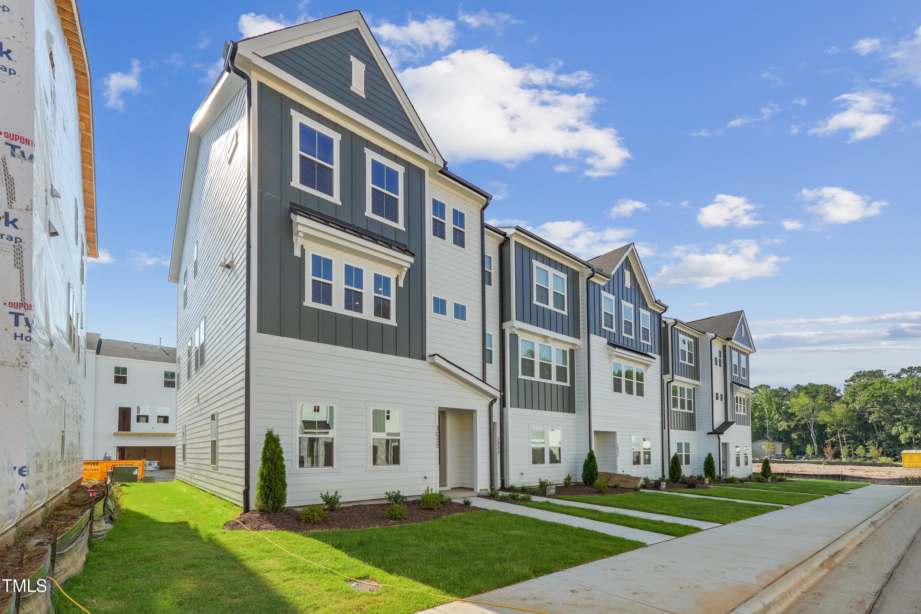 1035 Zelkova Lane