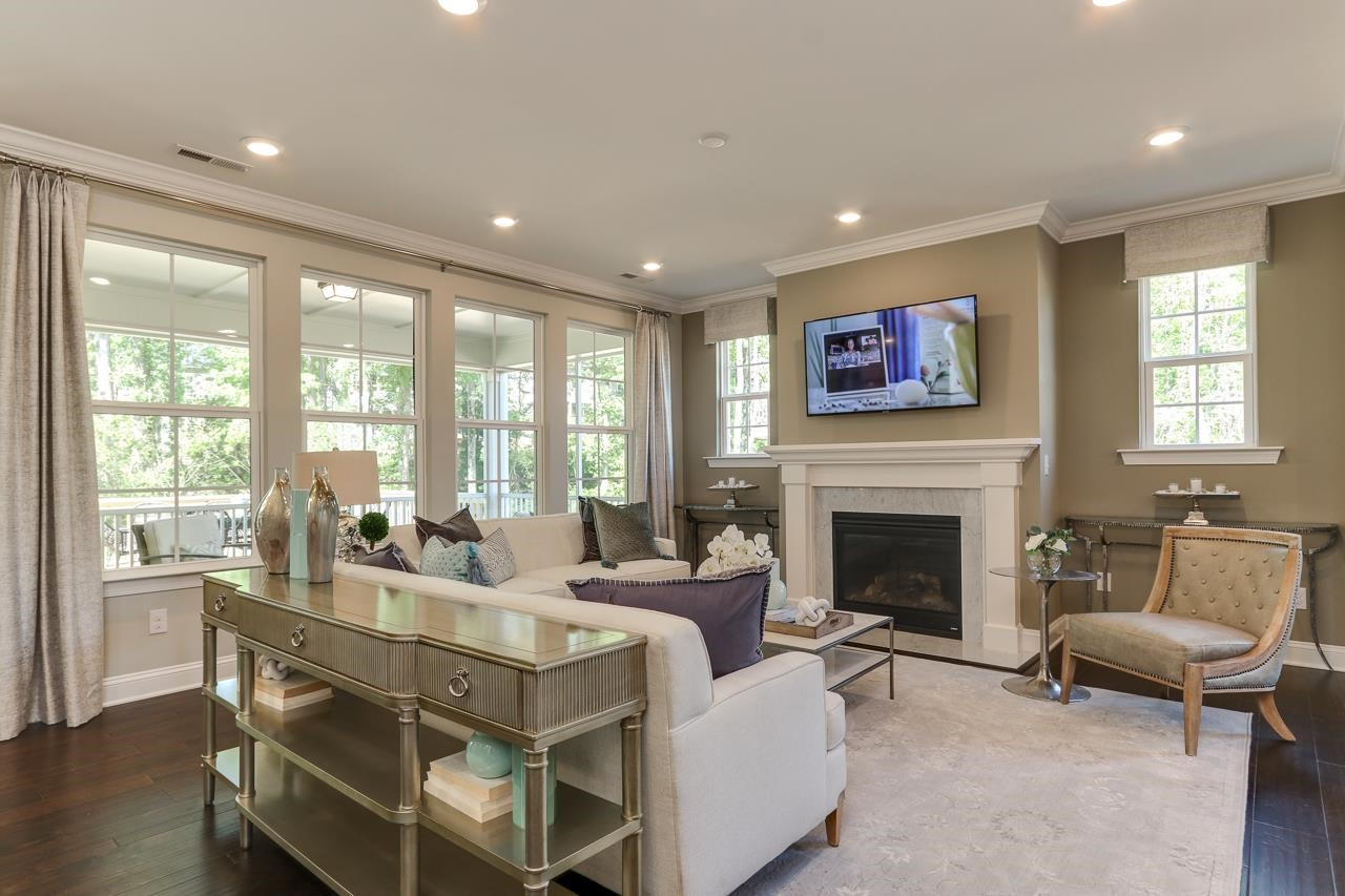 6024 Autumn Dew Drive