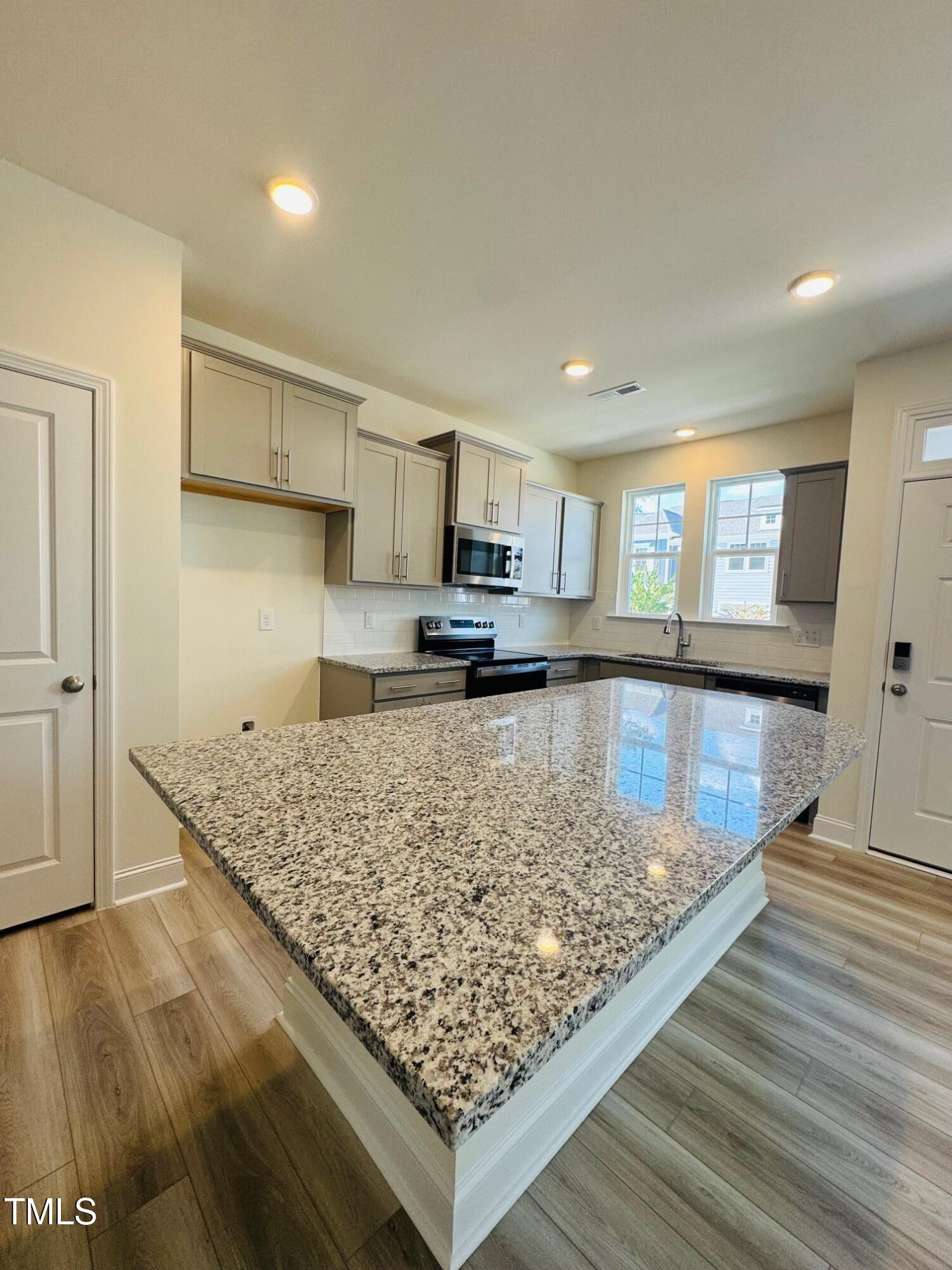 348 Church Street 51