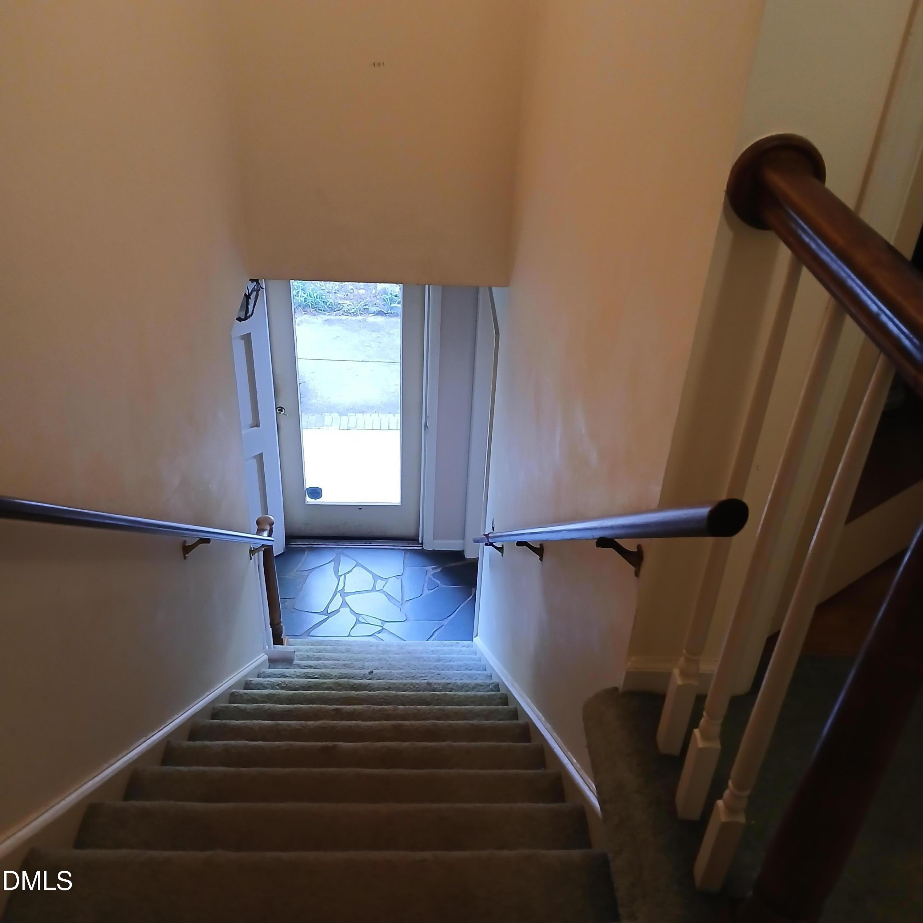 409 Cottonwood Circle