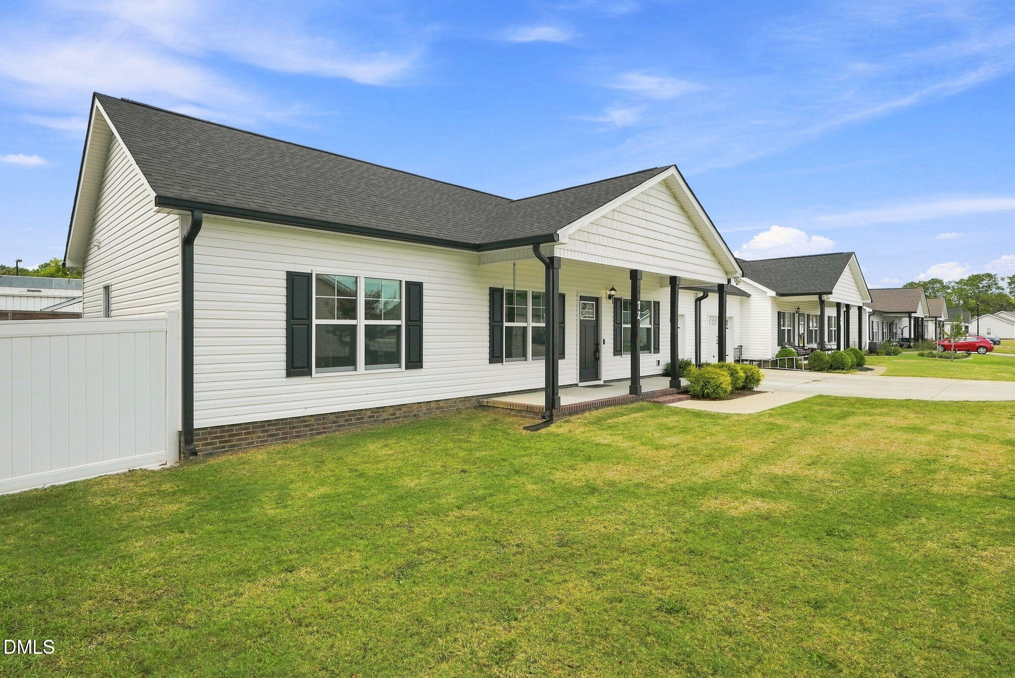 72 Leisure Avenue
