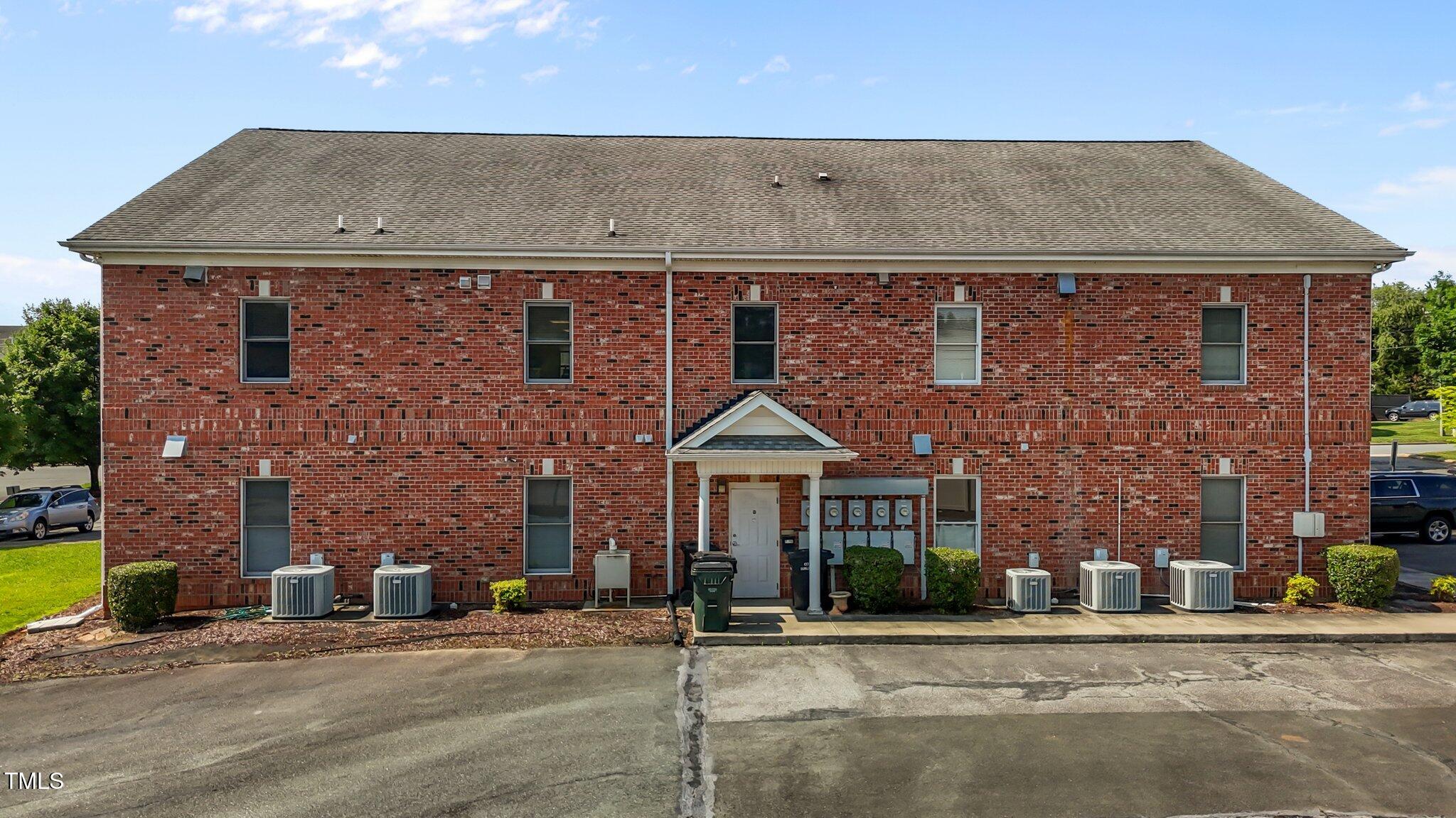 2961 Crouse Lane