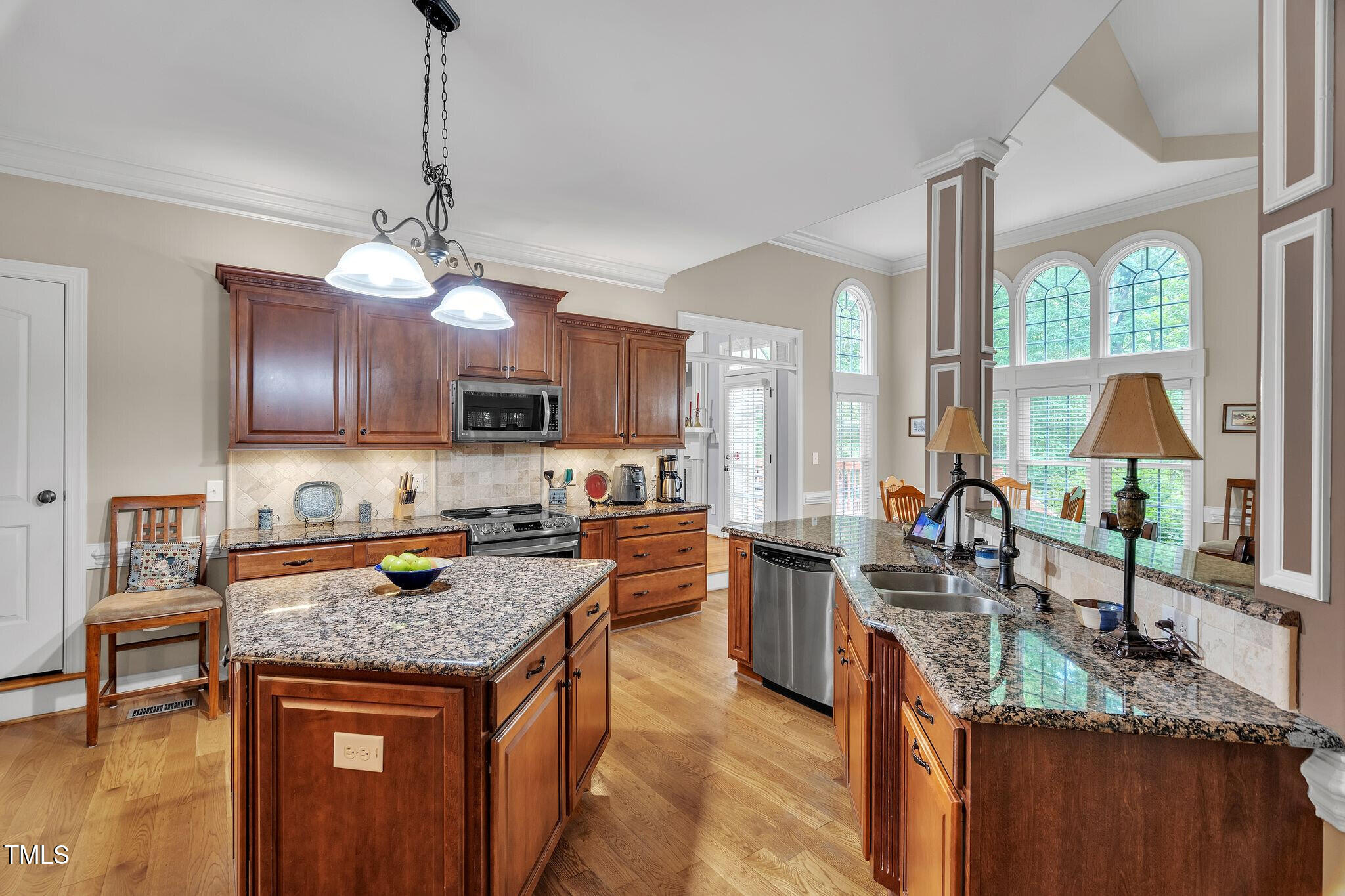 1404 Rhea Drive
