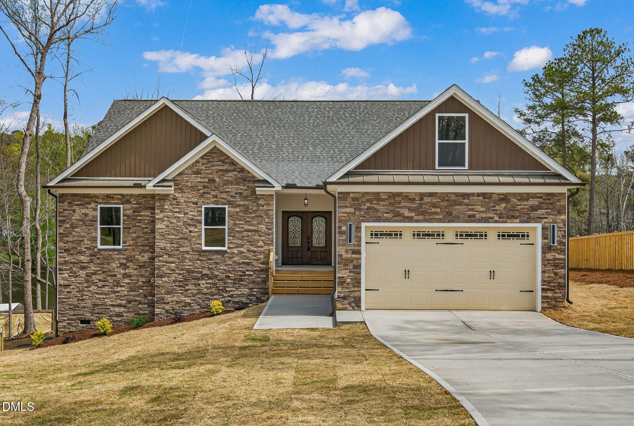 62 Ponchartrain Street