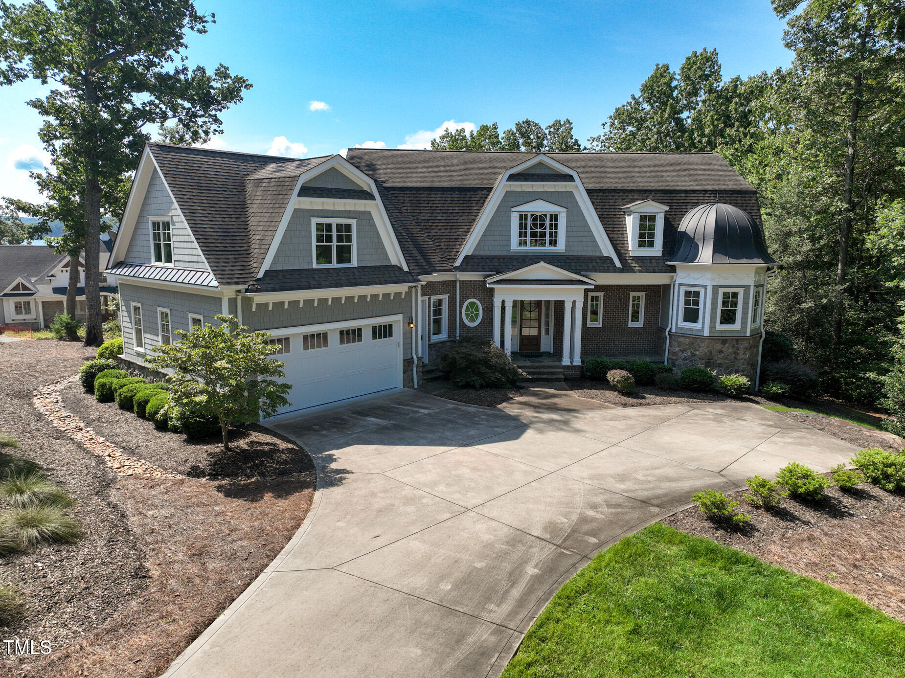 132 Freeman Hill Hill