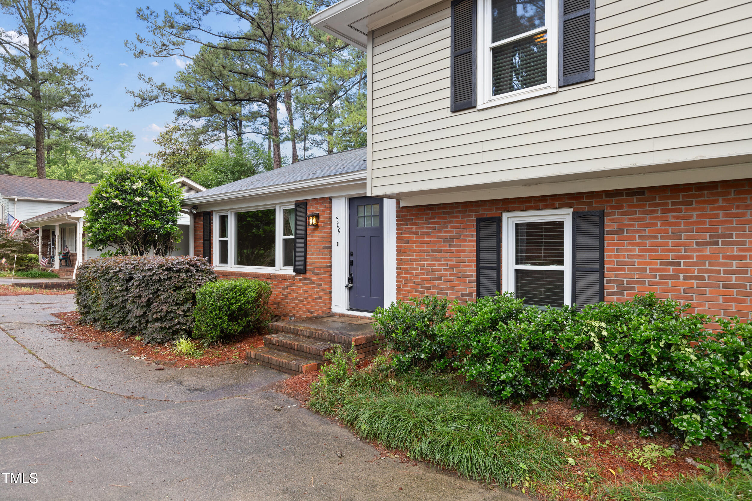 509 E Millbrook Road