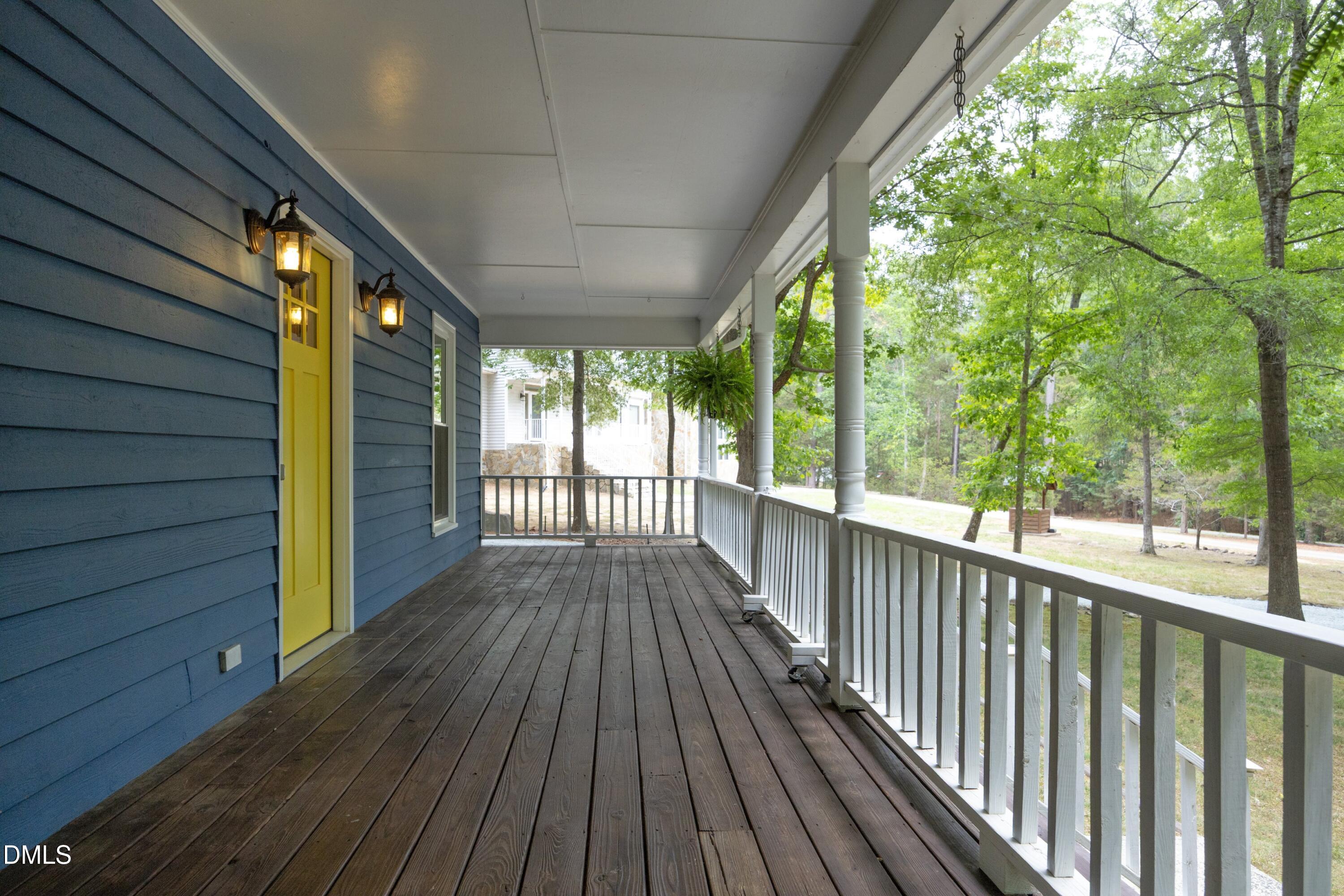 119 Captains Court