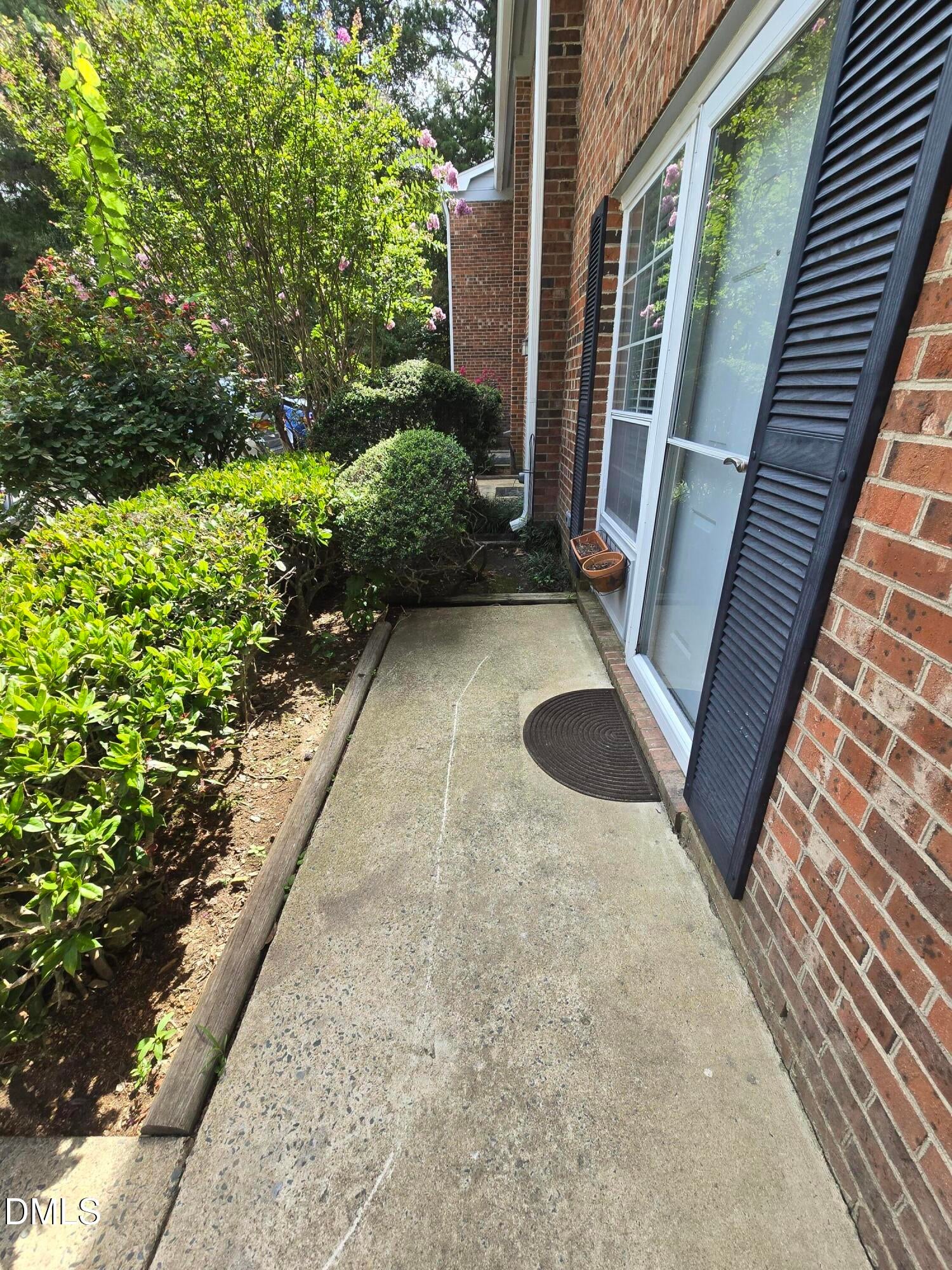 118 Chaucer Court