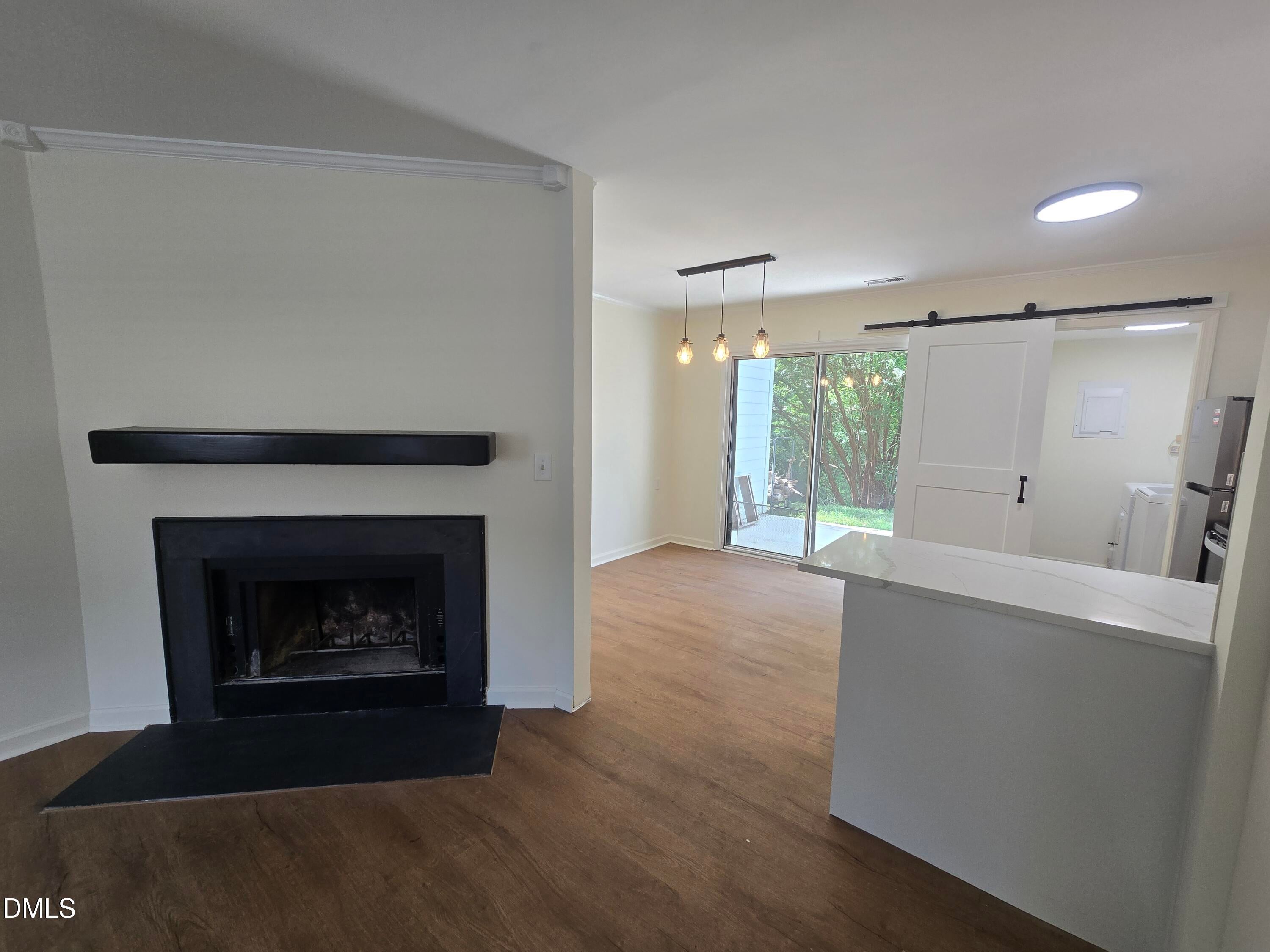 118 Chaucer Court
