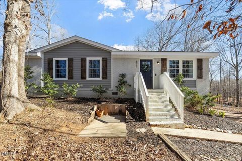 572 Park Avenue Youngsville NC 27596