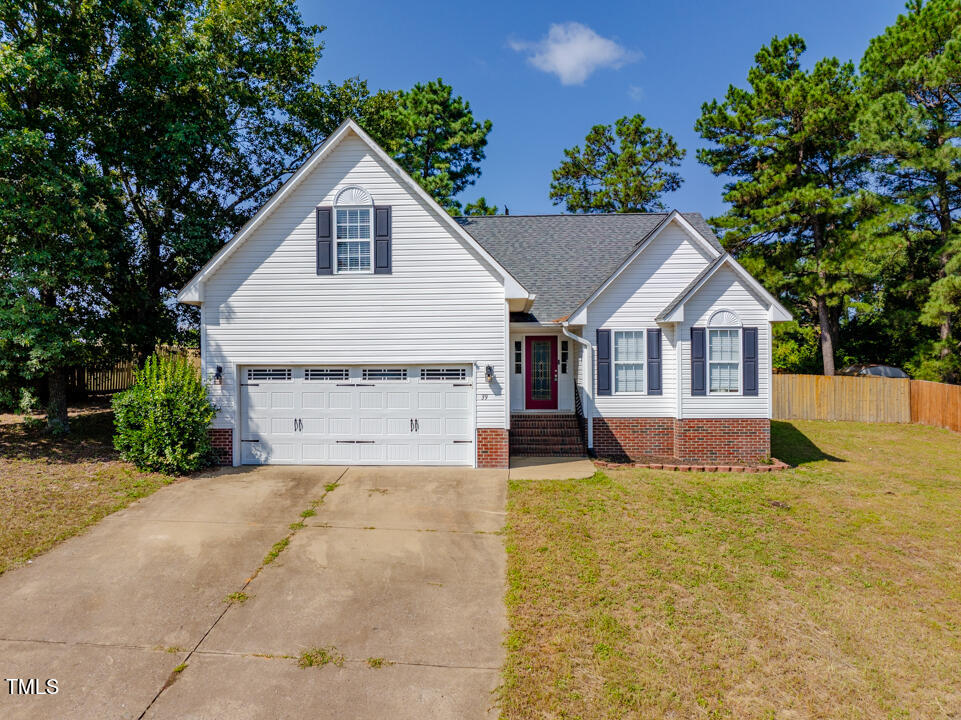 View Sanford, NC 27332 house