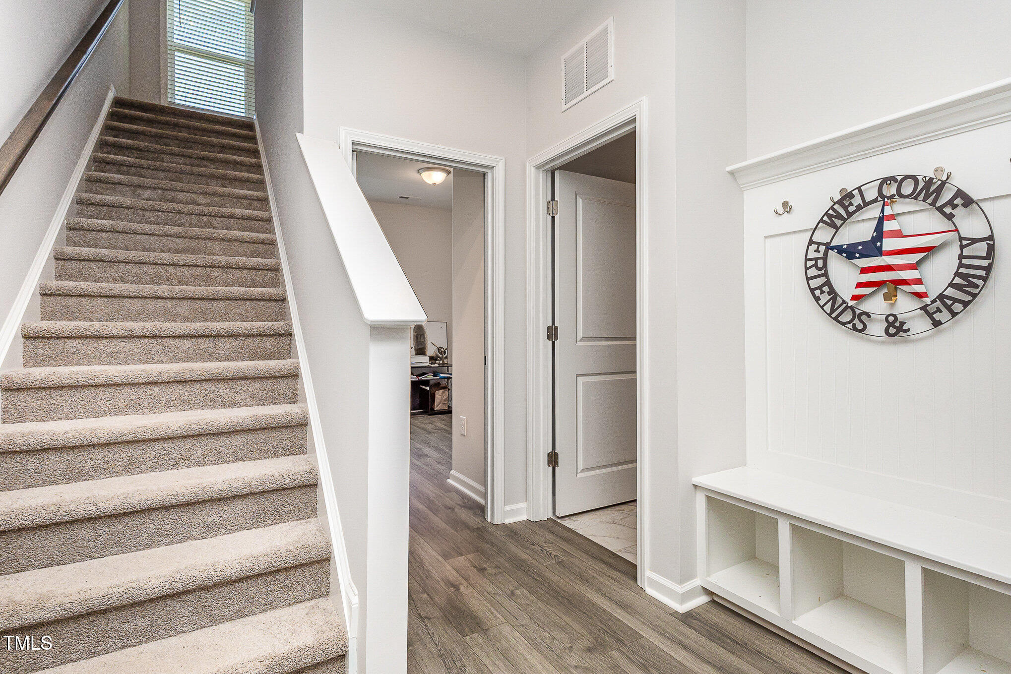 112 Longspur Lane