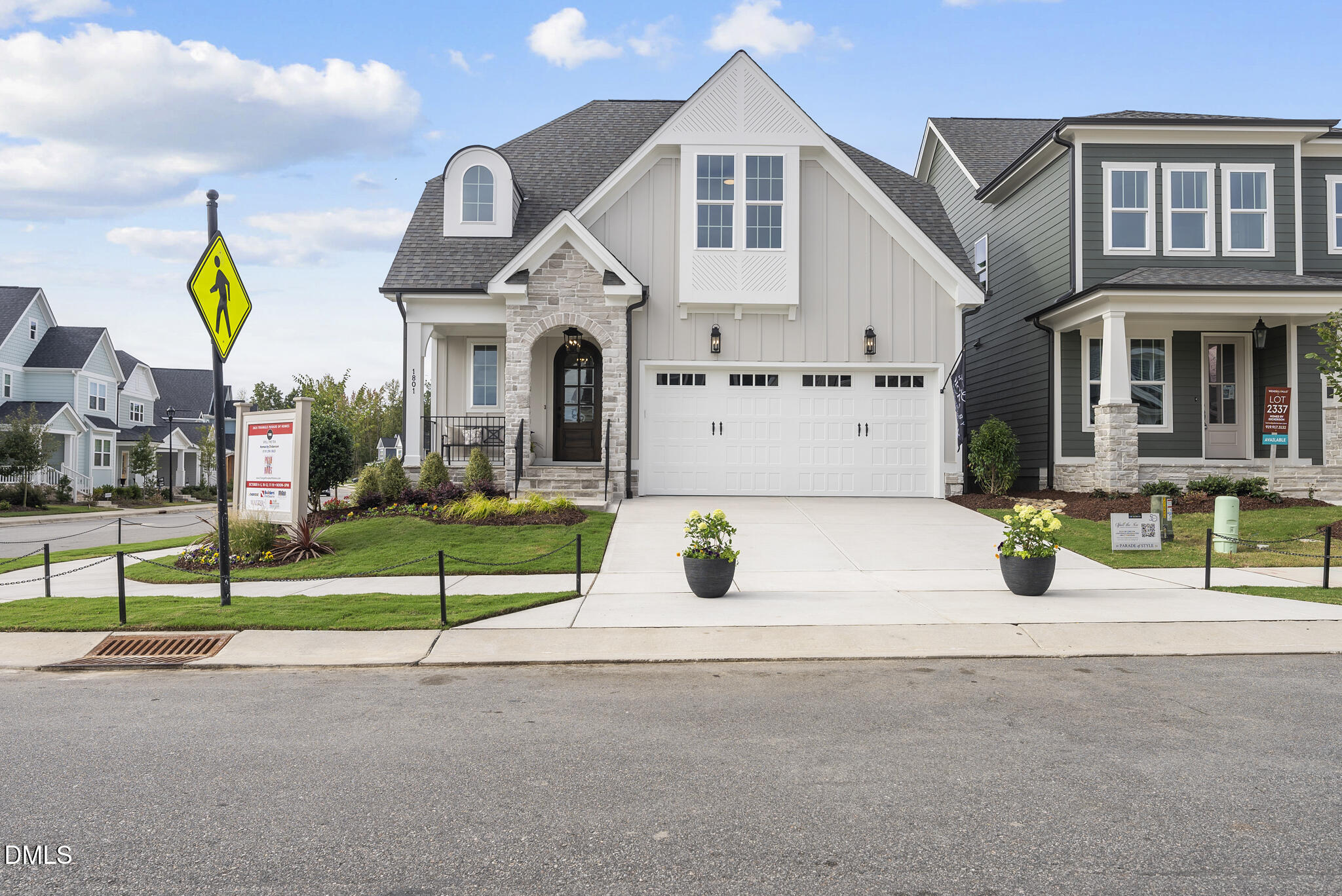 825 Lunar Light Drive