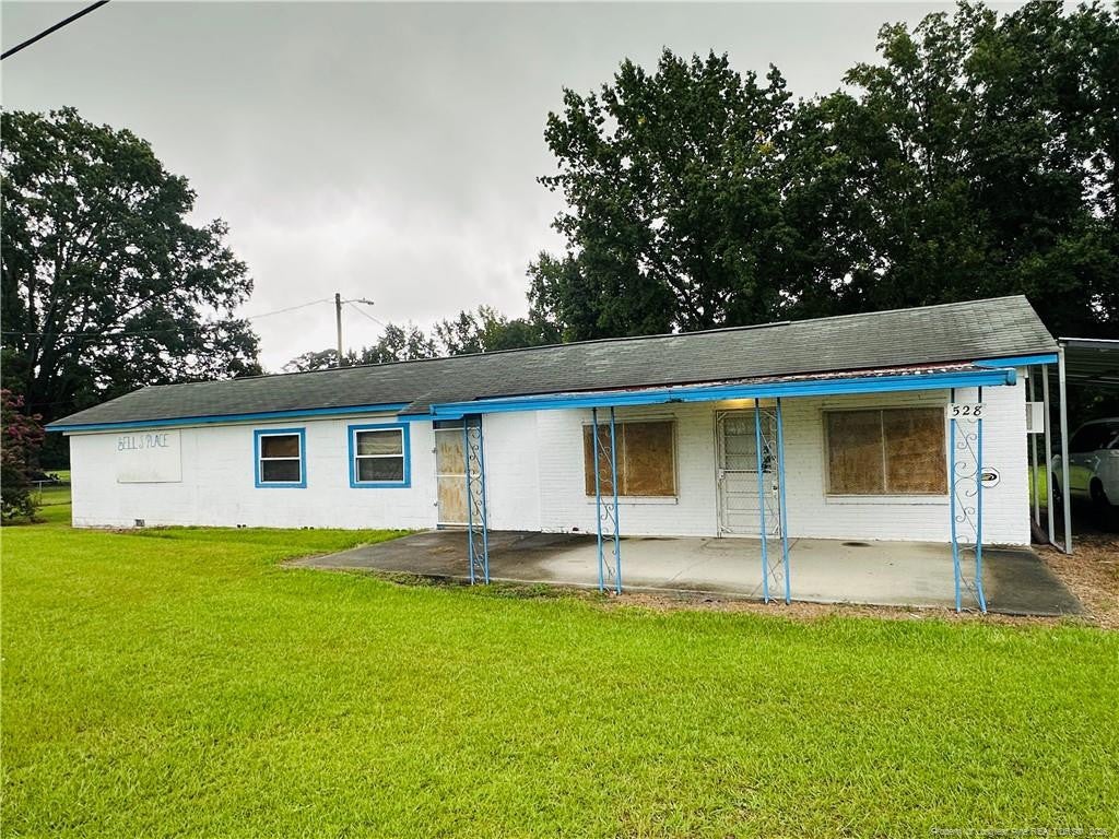528 N 5th Street, Saint Pauls, NC, 28384