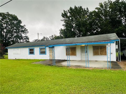 528 N 5th Street Saint Pauls NC 28384