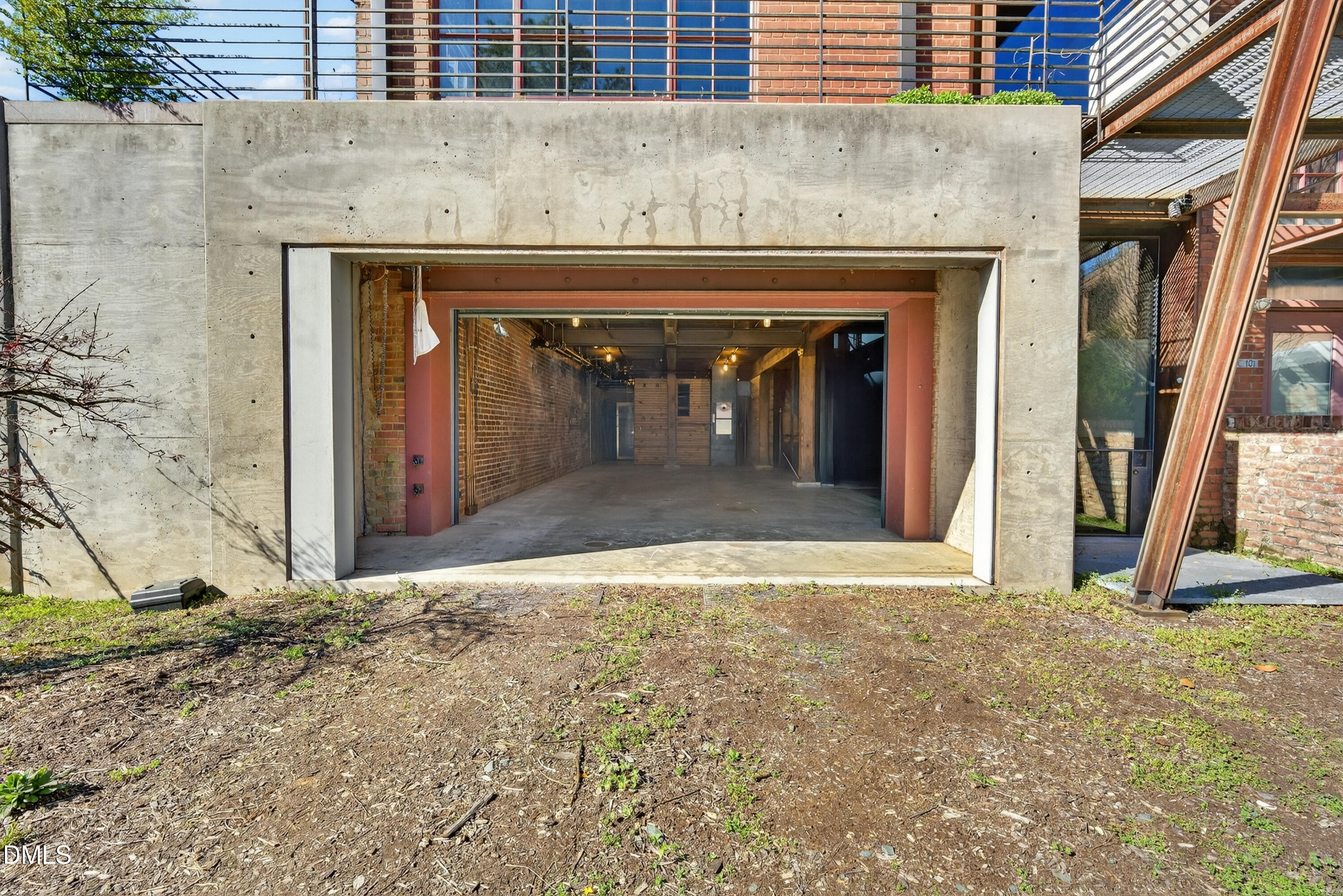 1880 Sissipahaw Way C-200