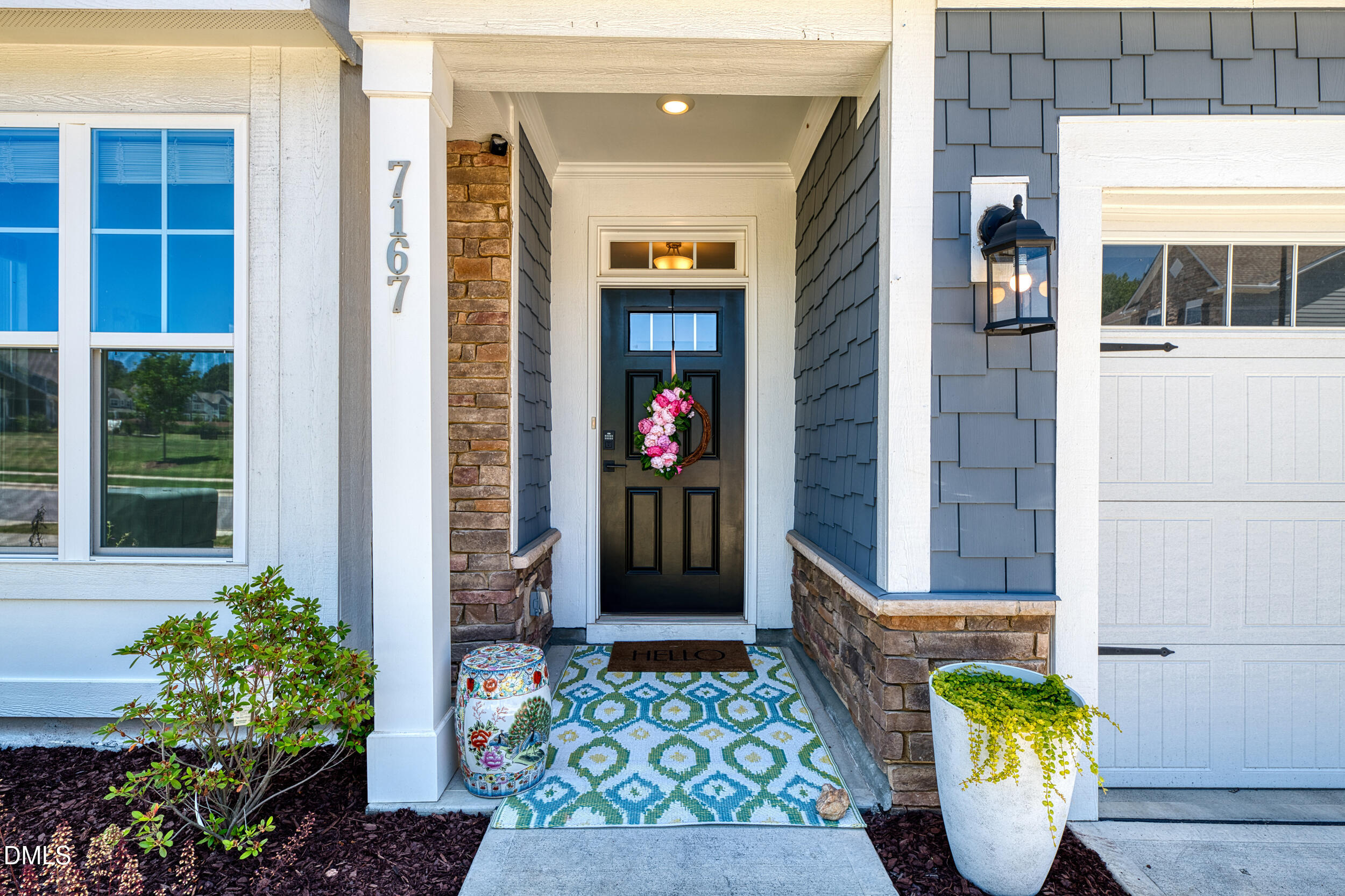 7167 Crested Iris Place