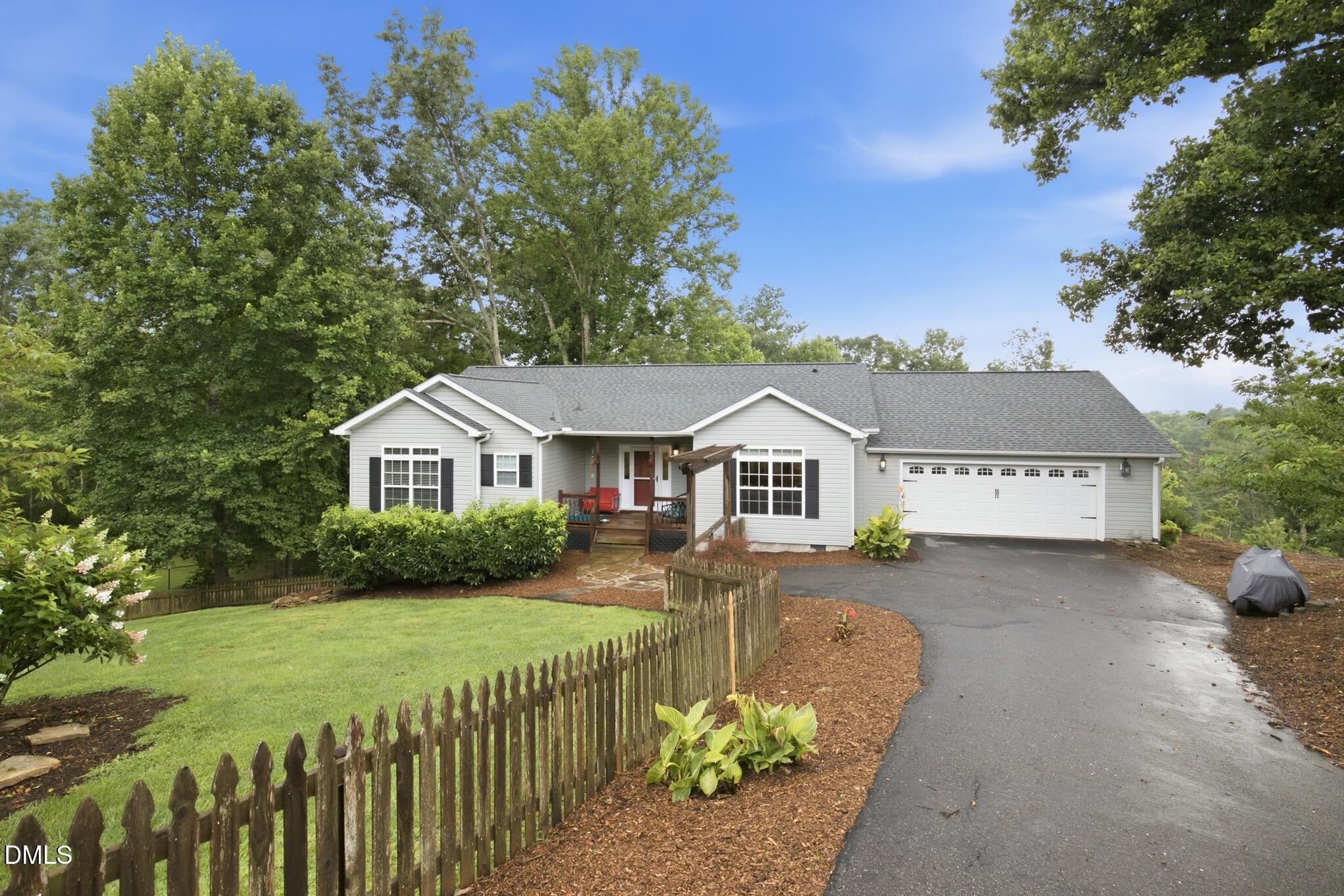 15 Briar Ridge Drive