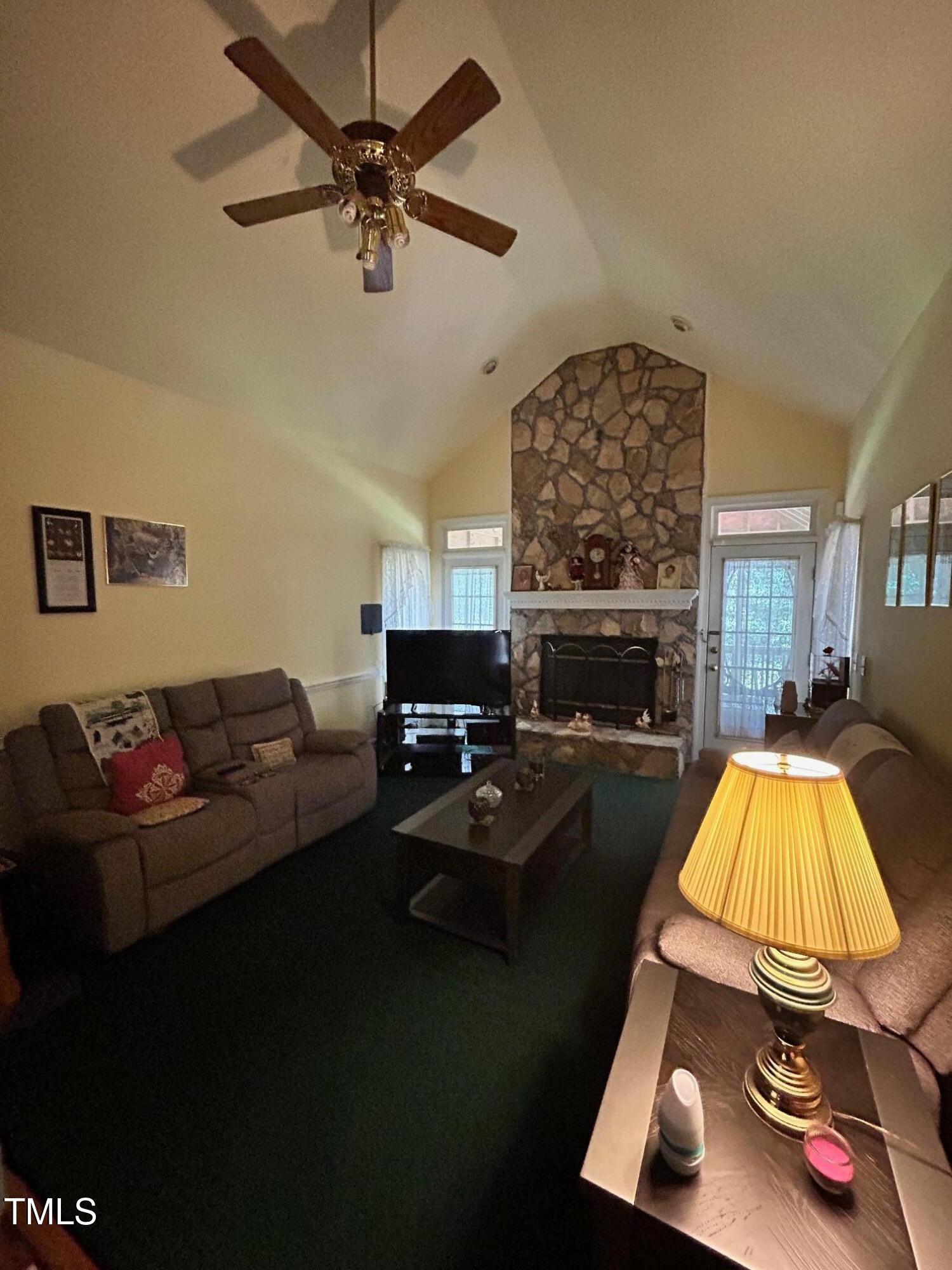 9160 Old Cascade Road Drive