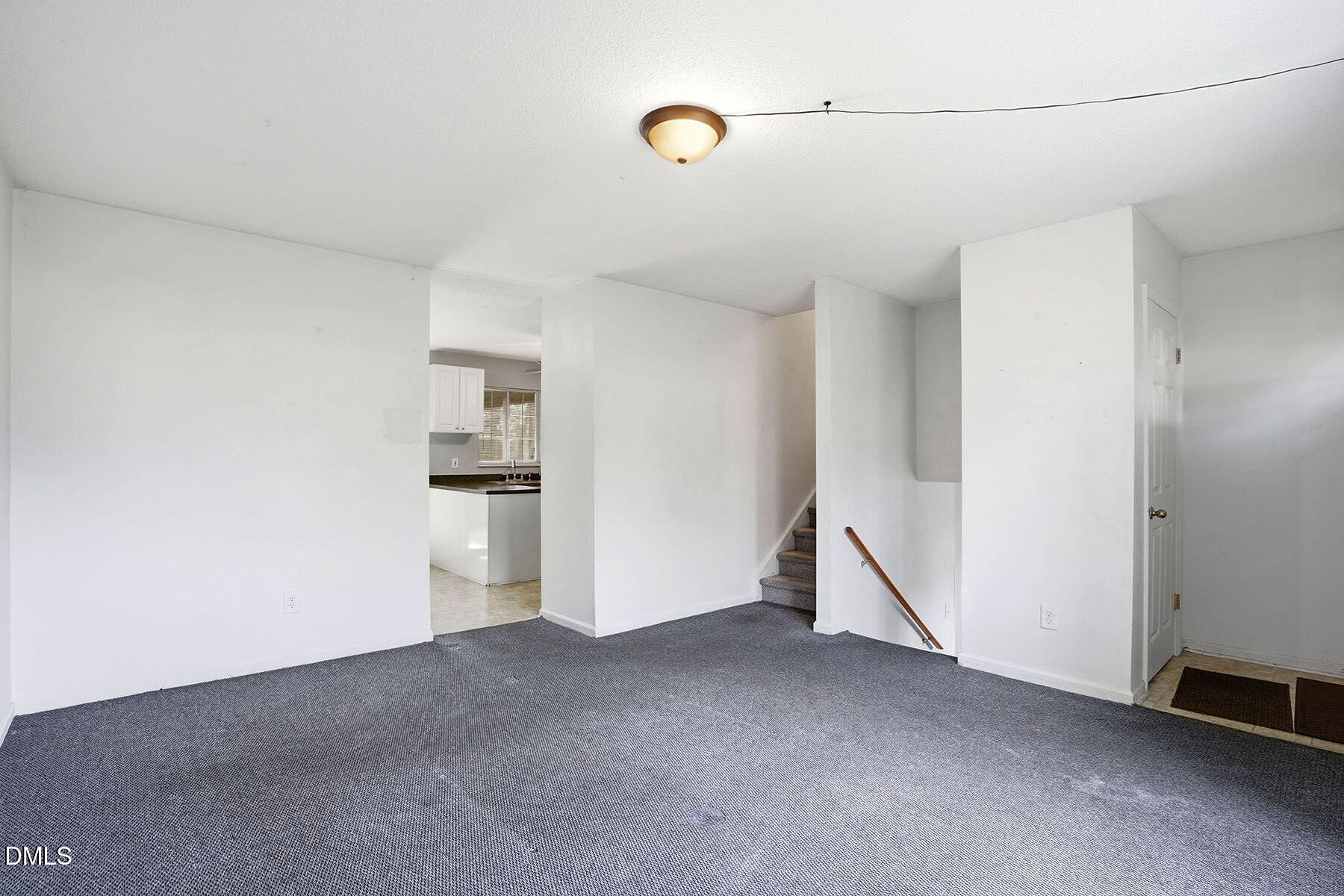 107 Tottingham Court