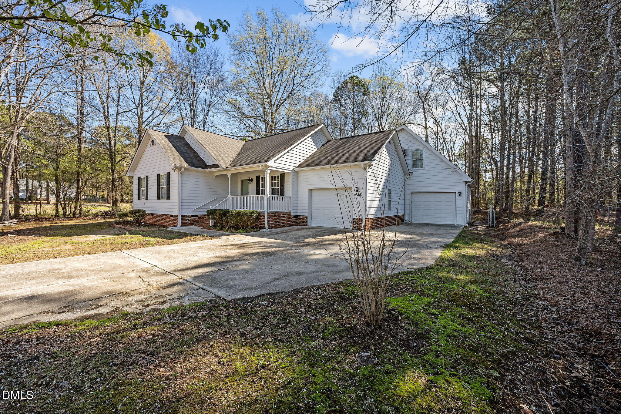 1725 Cobblestone Drive