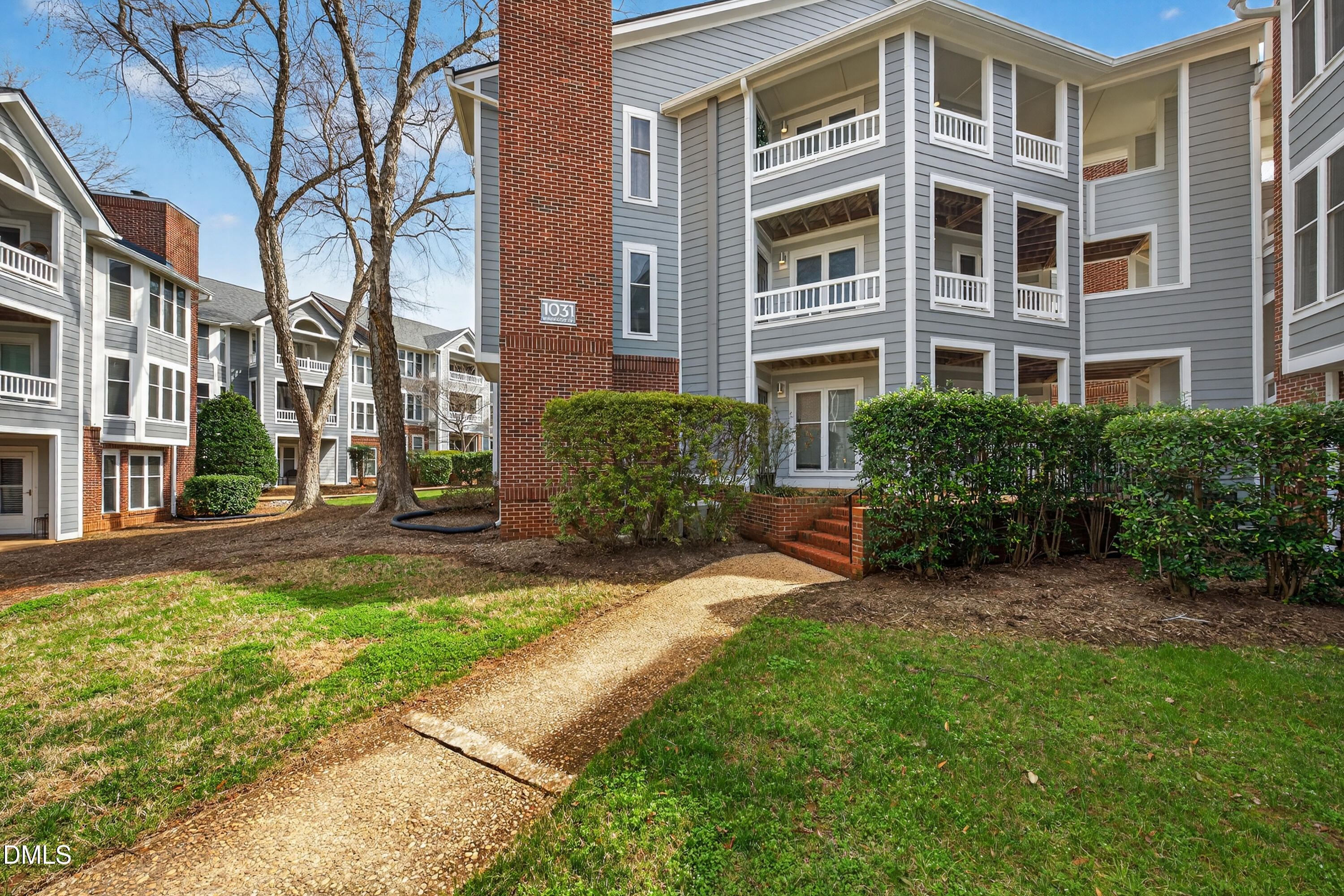 1031 Wirewood Drive 202