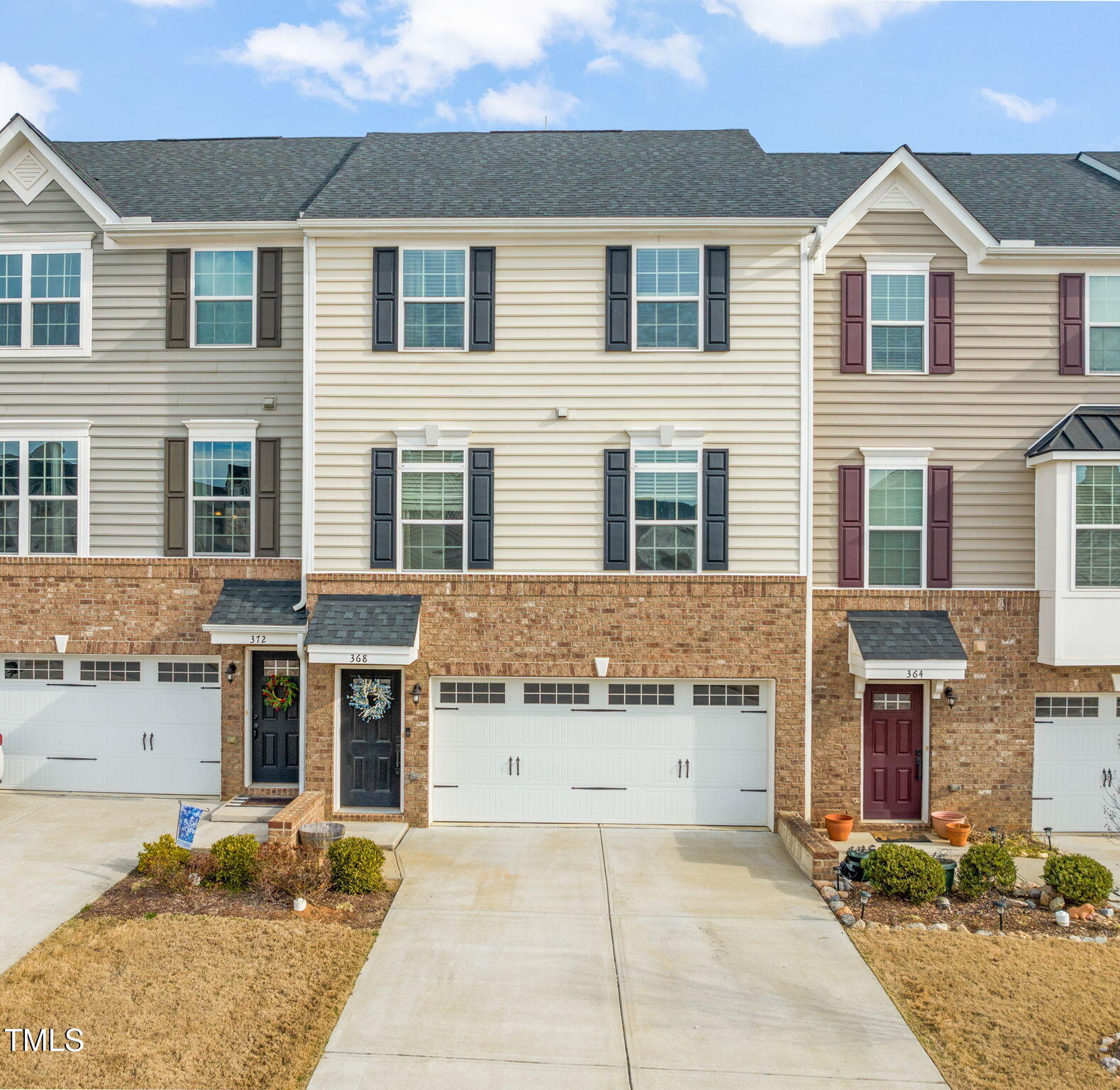 368 Amber Acorn Avenue