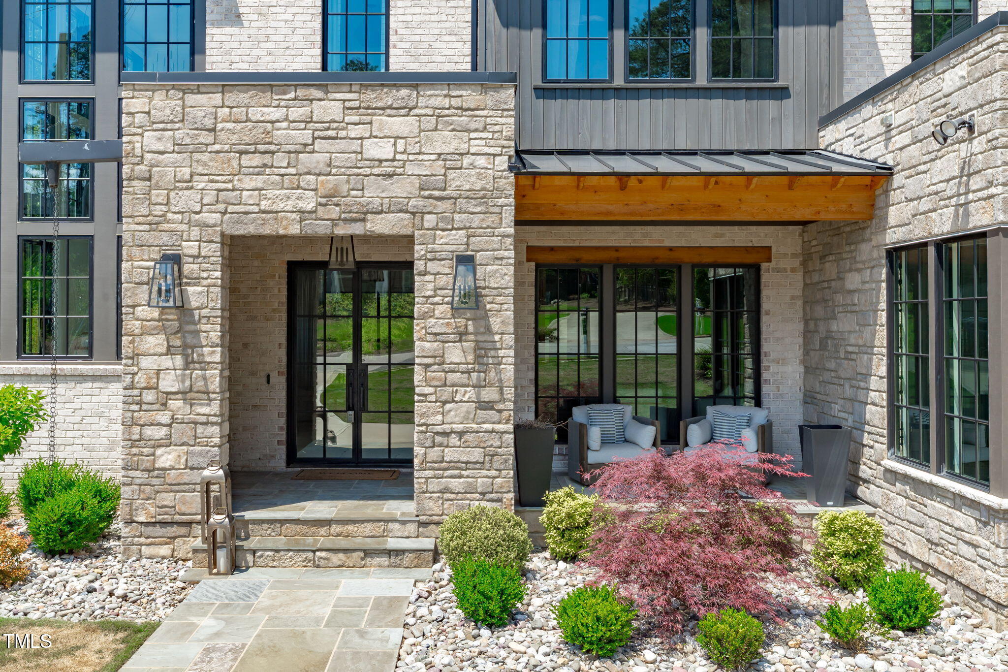 702 Wimbleton Drive