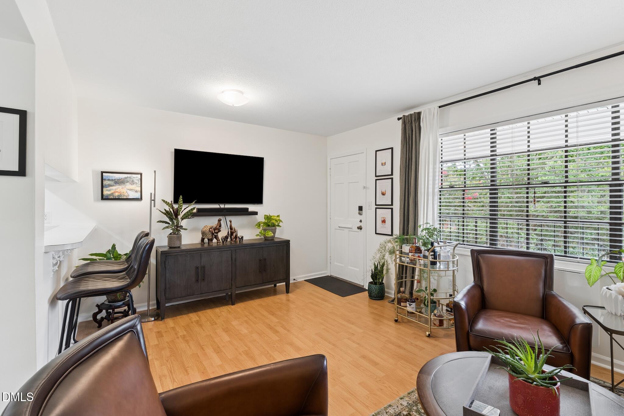 807 W Trinity Avenue Apt 224