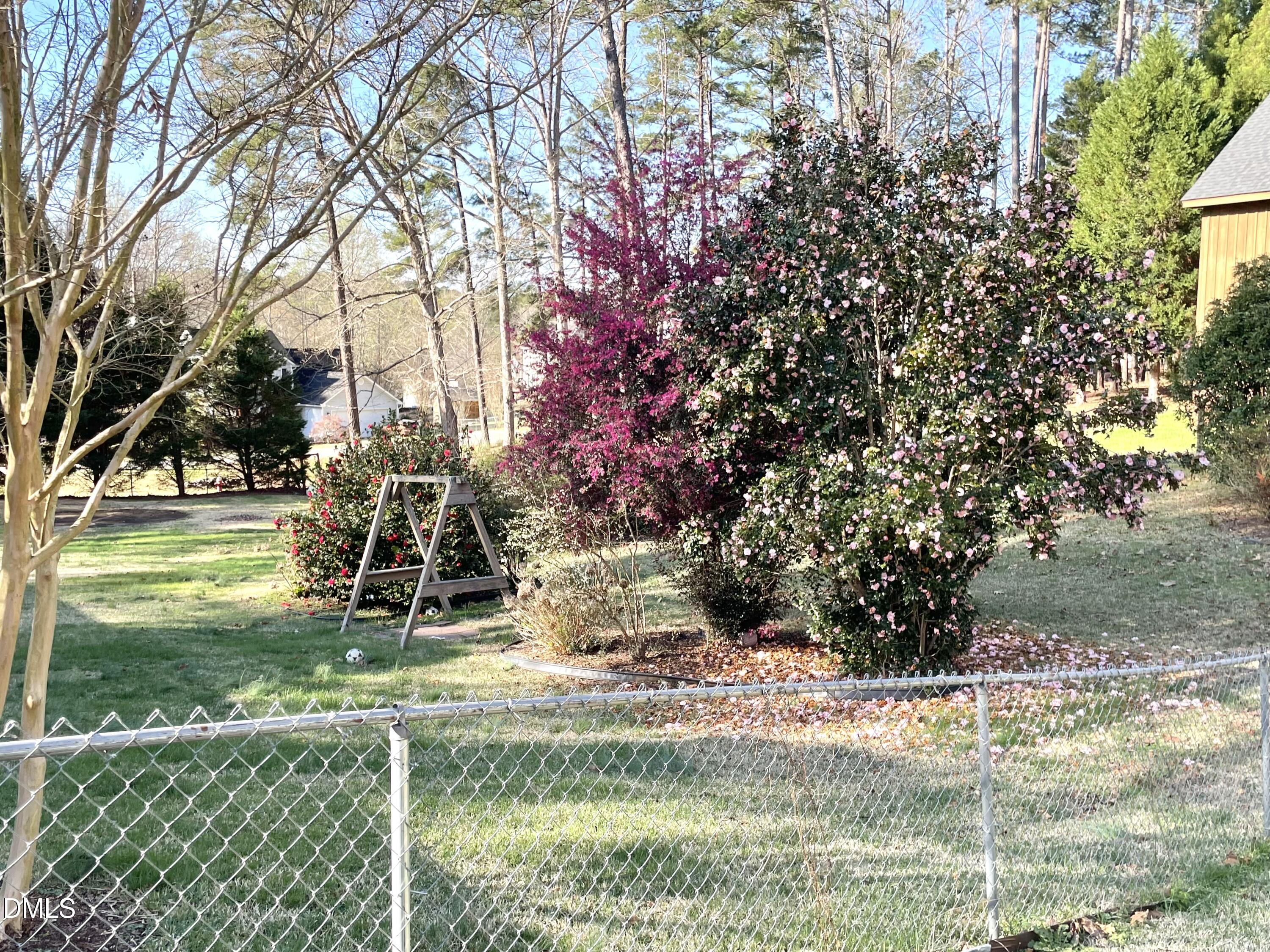 2203 Longwood Avenue