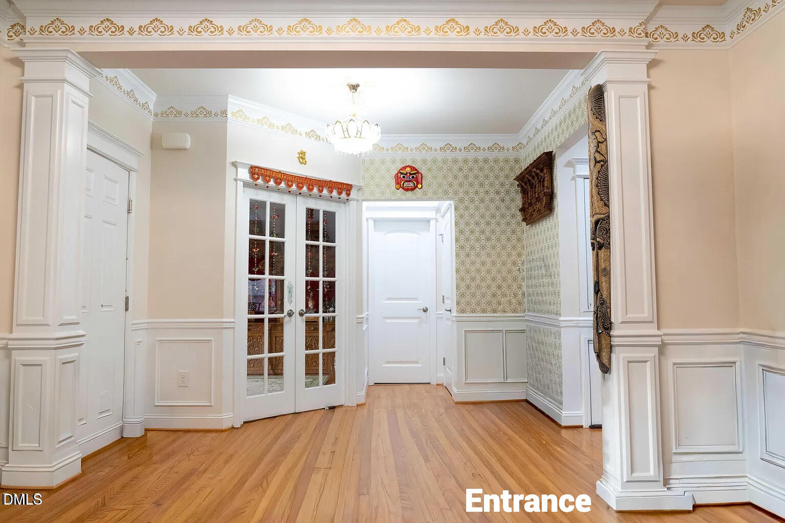 1132 Cozy Oak Avenue