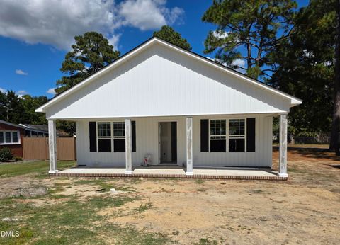 307 E Holmes Street Benson NC 27504