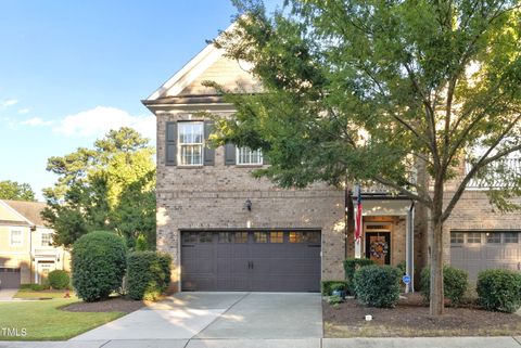 3915 Essex Garden Lane Raleigh NC 27612