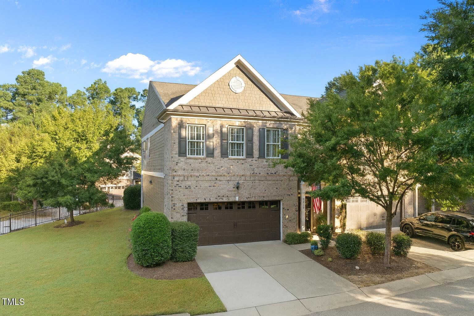 3915 Essex Garden Lane