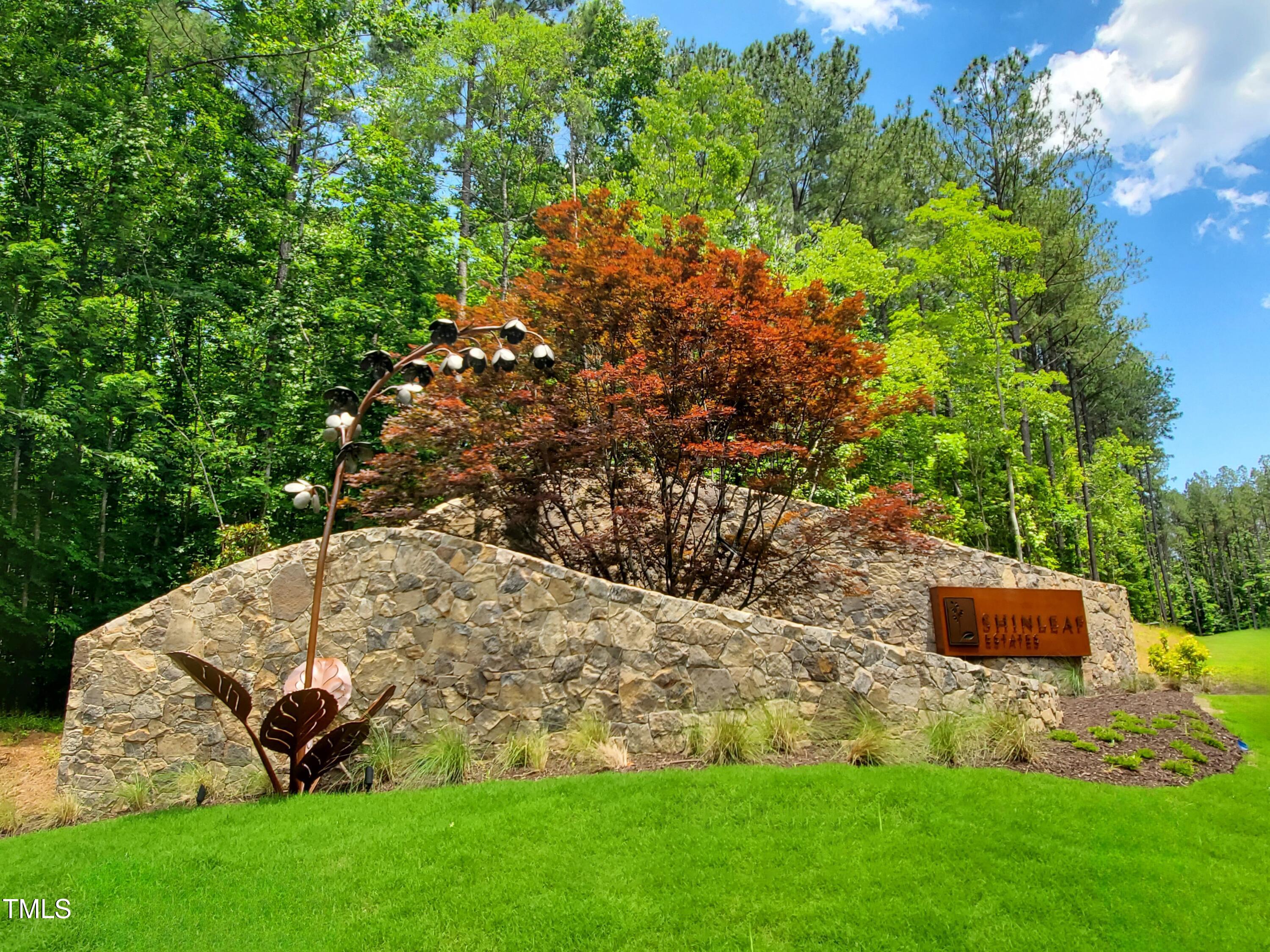 413 Shinleaf Pond Trail