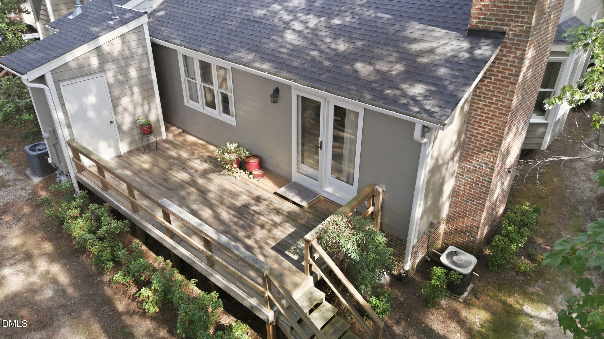 5444 Sharpe Drive