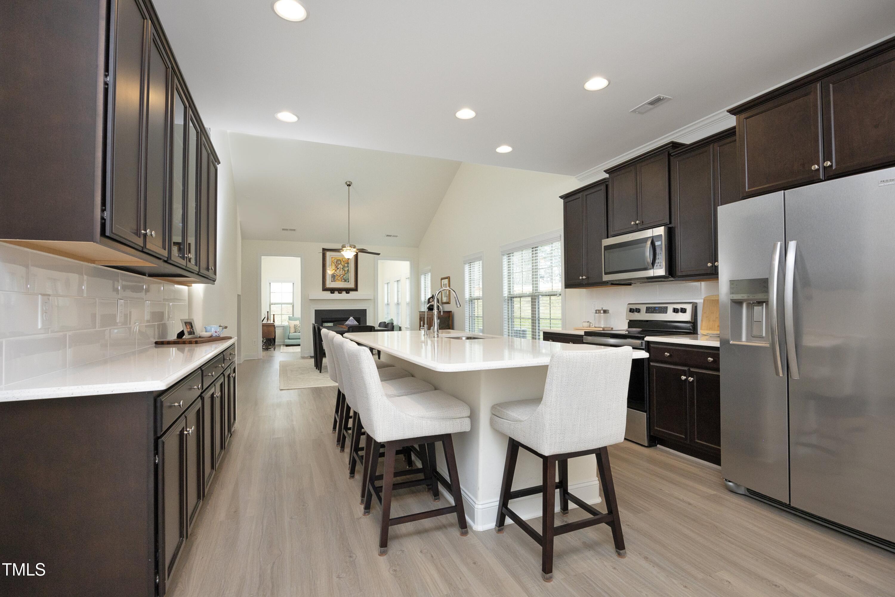 978 Bonanza Lane 163