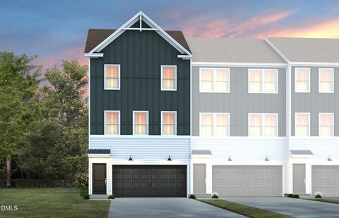 2819 Farmhouse Drive Apex NC 27502