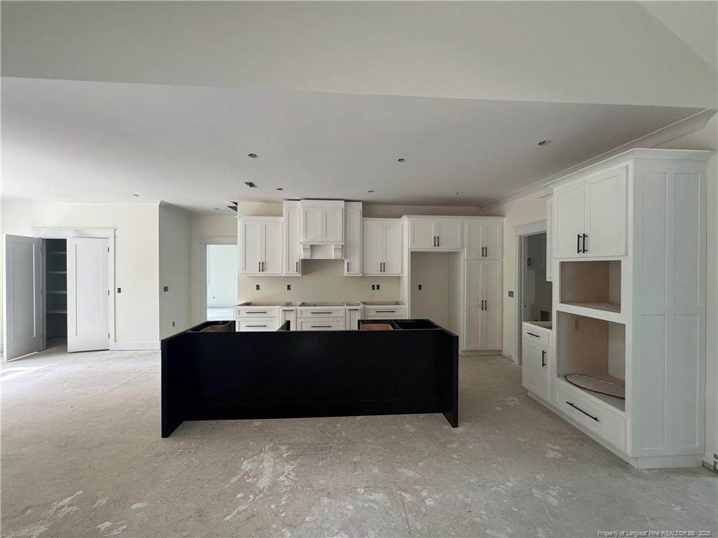 27 Lookout Point