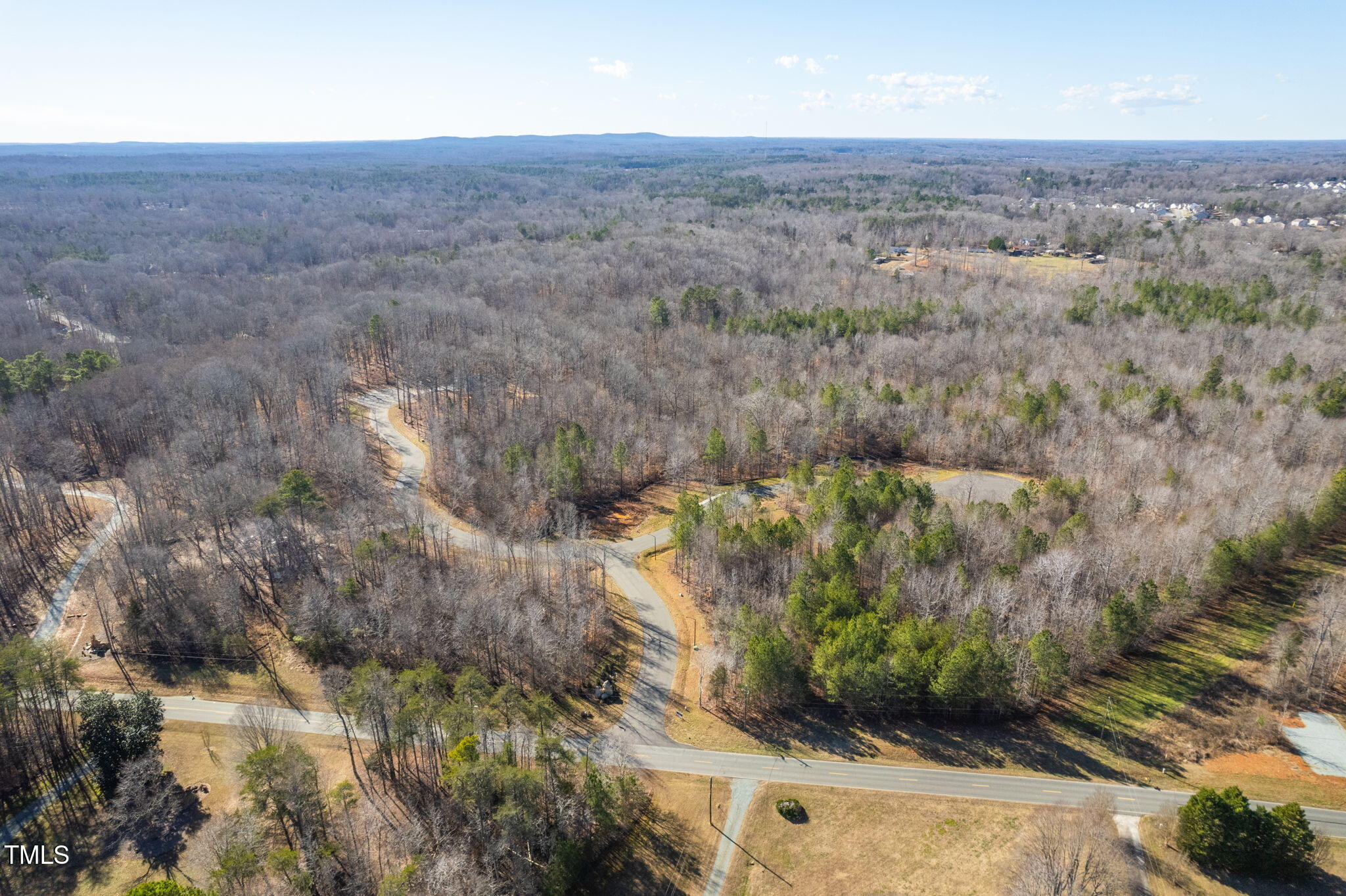 2952 Forest Creek Lane