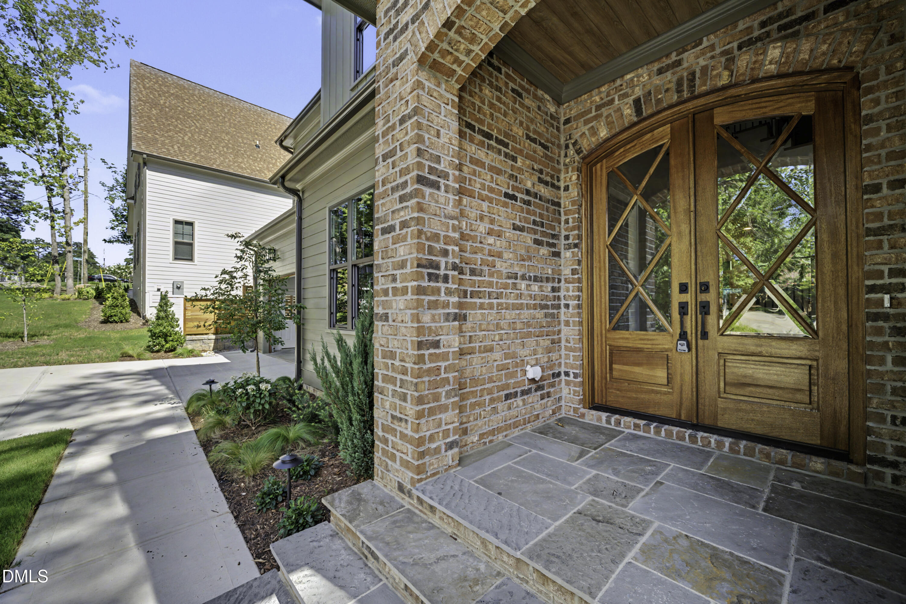 605 Ridgecrest Road