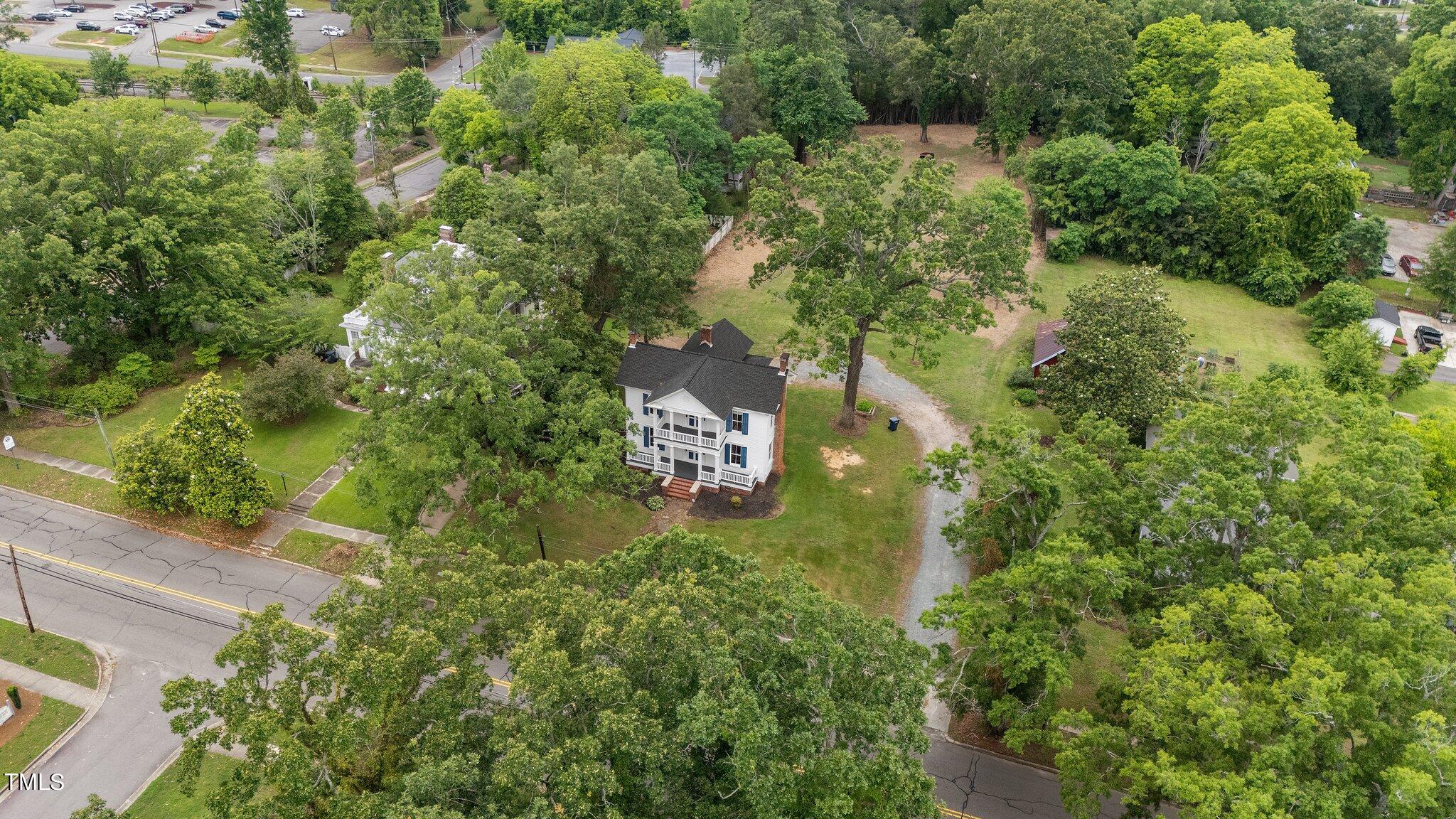 309 Hawkins Avenue
